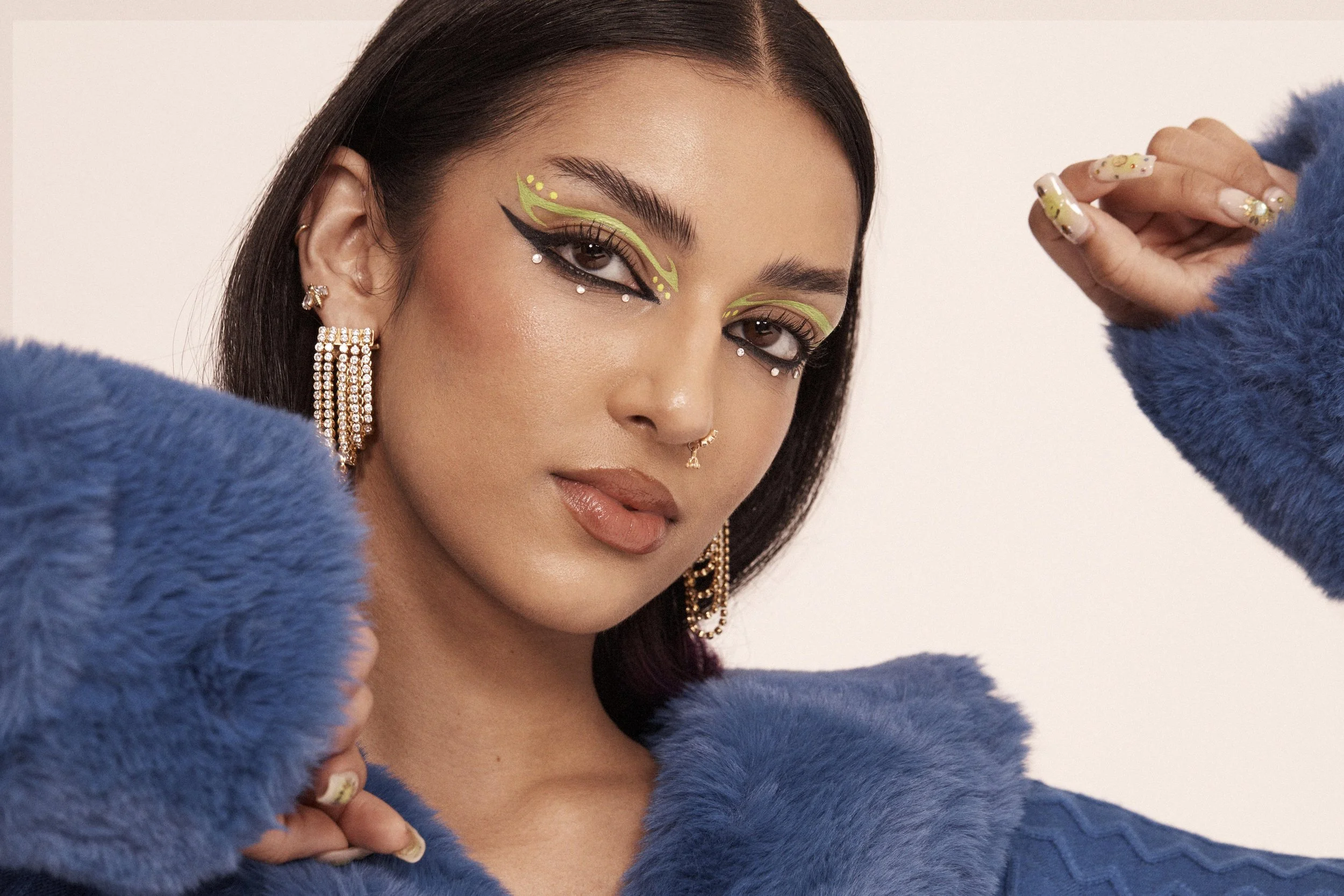 220308_ICONIC_D2_Beauty27847_A copy 2.jpg