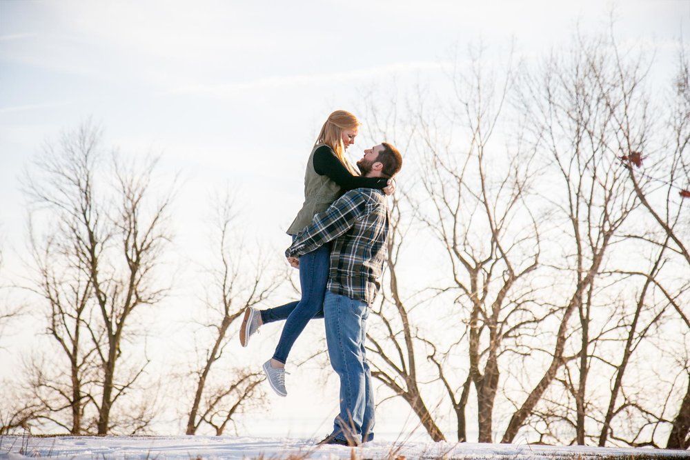 engagement-adam-shea-photography-green-bay-appleton-neenah-photographer-23.jpg