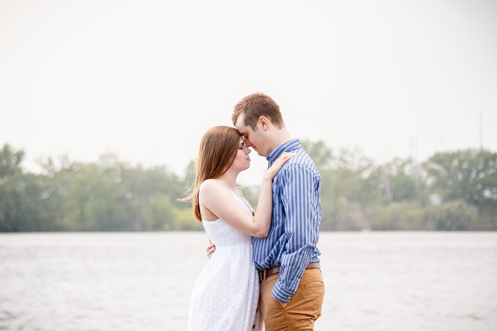 engagement-photos-voyageur-park-de-pere-wisconsin-wi-adam-shea-photography-adam-shea-photography-green-bay-appleton-neenah-photographer-10.jpg