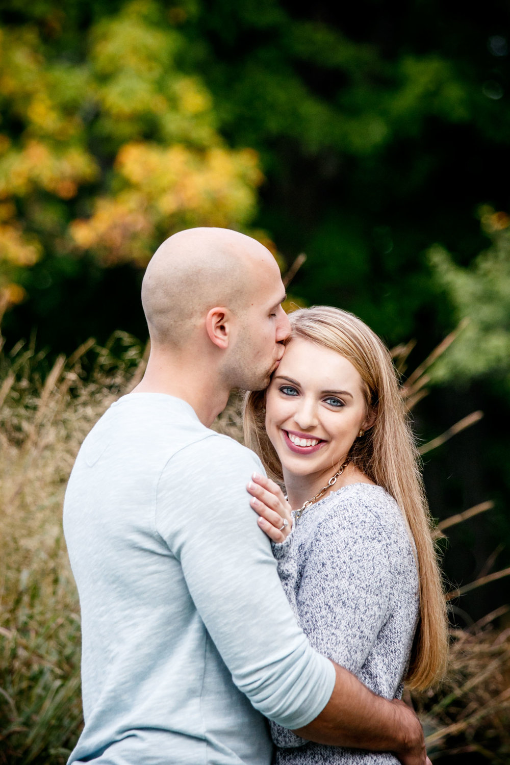 fall-engagement-photos-pamperin-park-green-bay-wisconsin--adam-shea-photography-green-bay-appleton-neenah-photographer-6.jpg