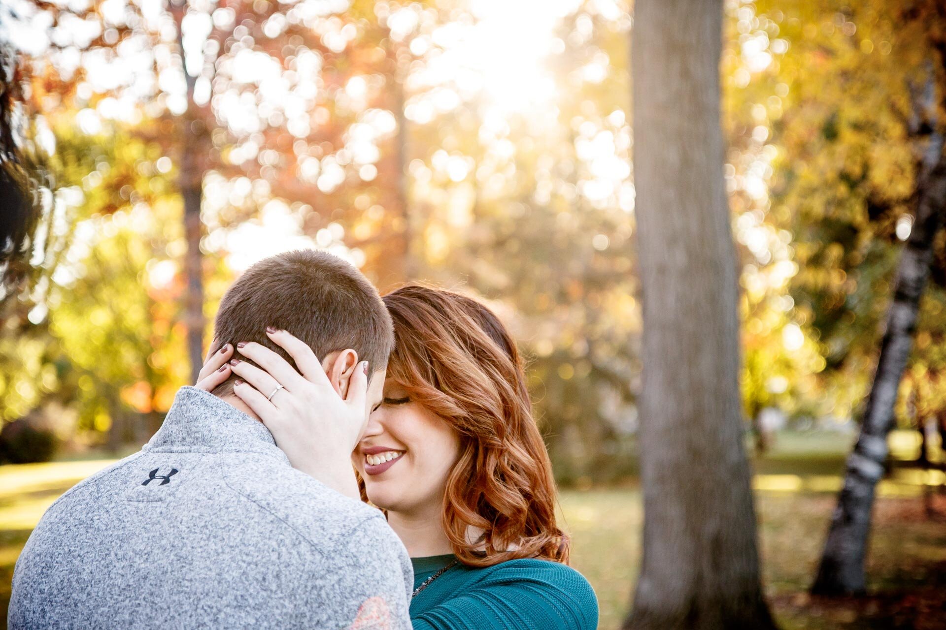 adam-shea-photography-fall-autumn-lighting-engagement-wedding-photos-adam-shea-photography-green-bay-appleton-neenah-photographer-18.jpg