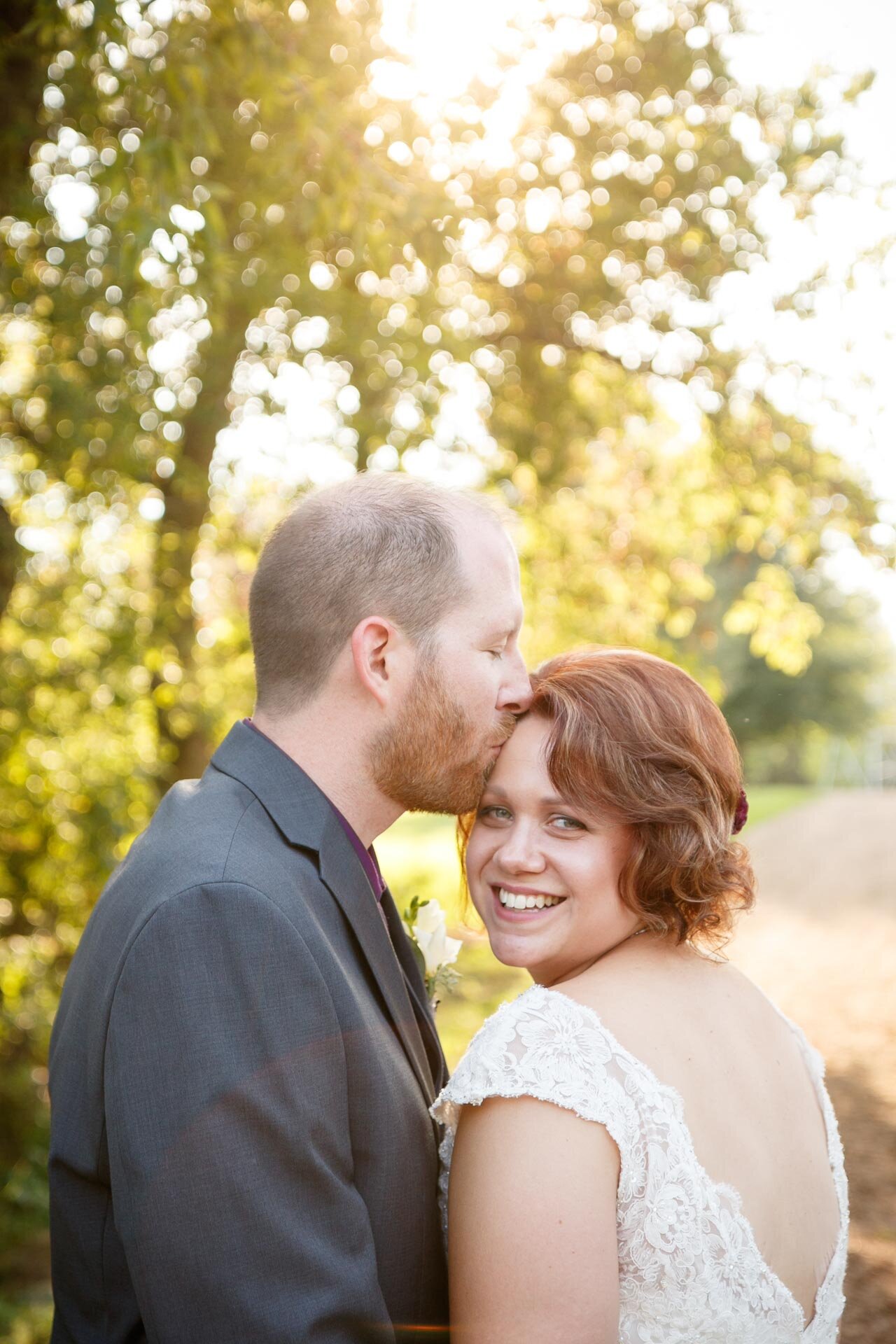 fall-lighting-adam-shea-photography-wedding-engagement-blog-adam-shea-photography-green-bay-appleton-neenah-photographer-08.jpg