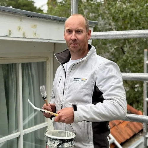Mike Asseler, schilder bij Schildersbedrijf E.G.M. Asseler & Zn.