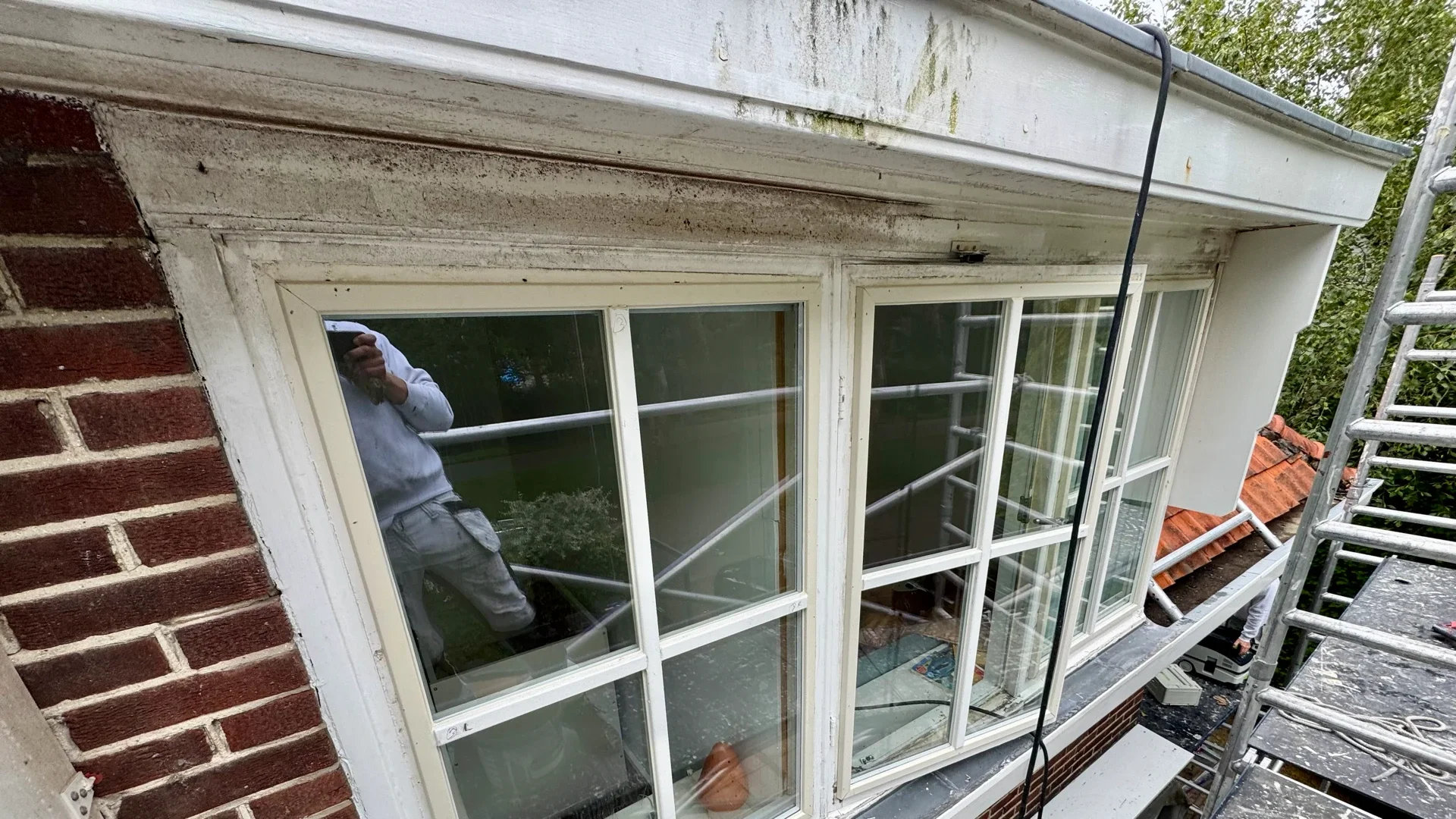 Kozijnen en daklijst voor onderhoudsschilderwerk in Bentveld