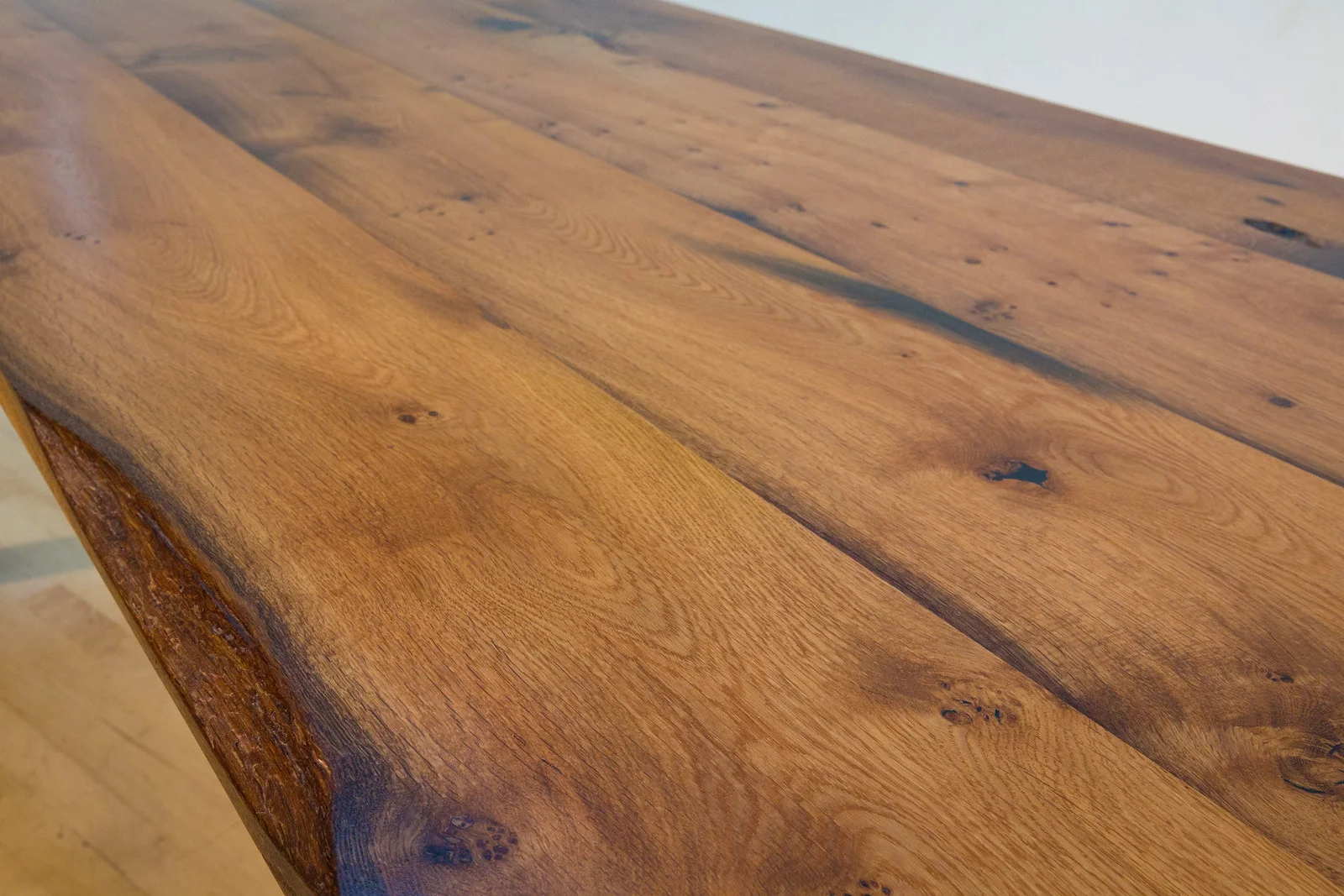 Re4med - Reclaimed Oak Table 3.jpg
