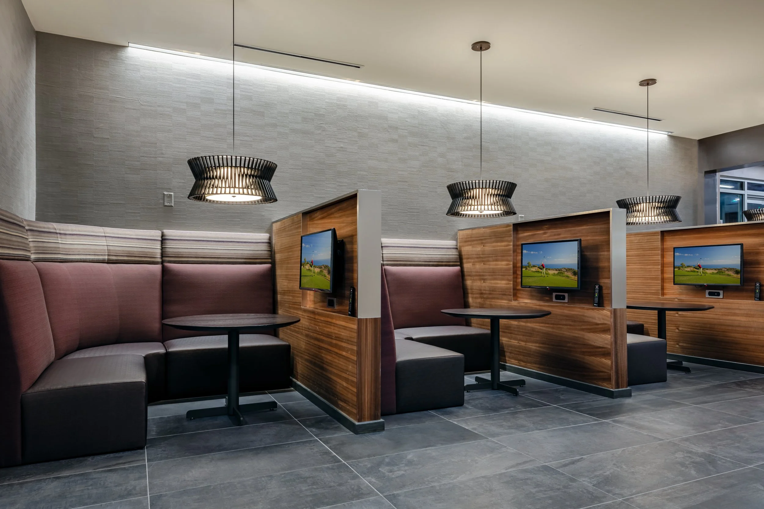 TV Lounge Courtyard Savannah.jpg