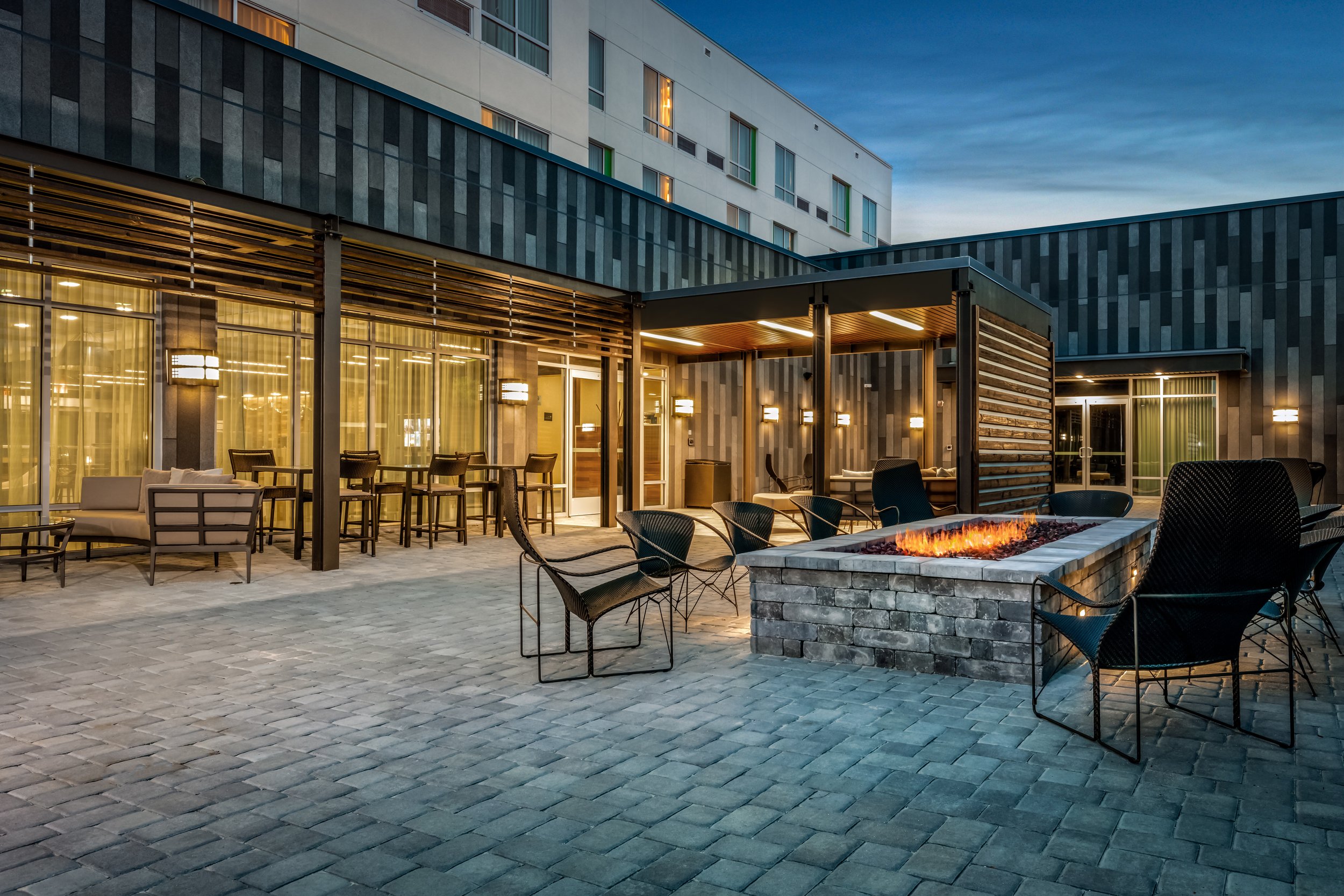 Patio2 Courtyard Savannah.jpg