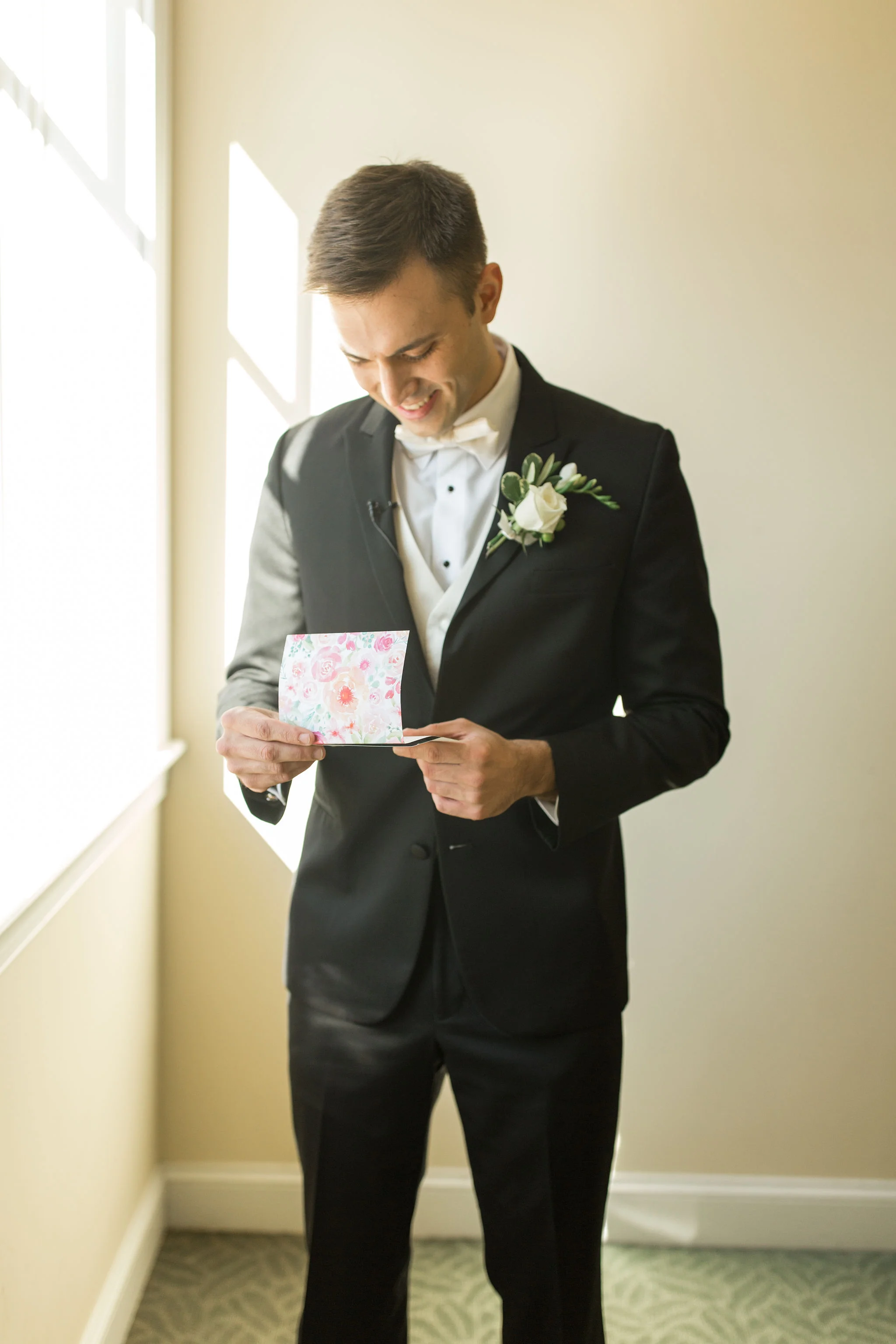SavannahEvePhotography-Bottiglion-ScopeWedding-SneakPeek-6.jpg