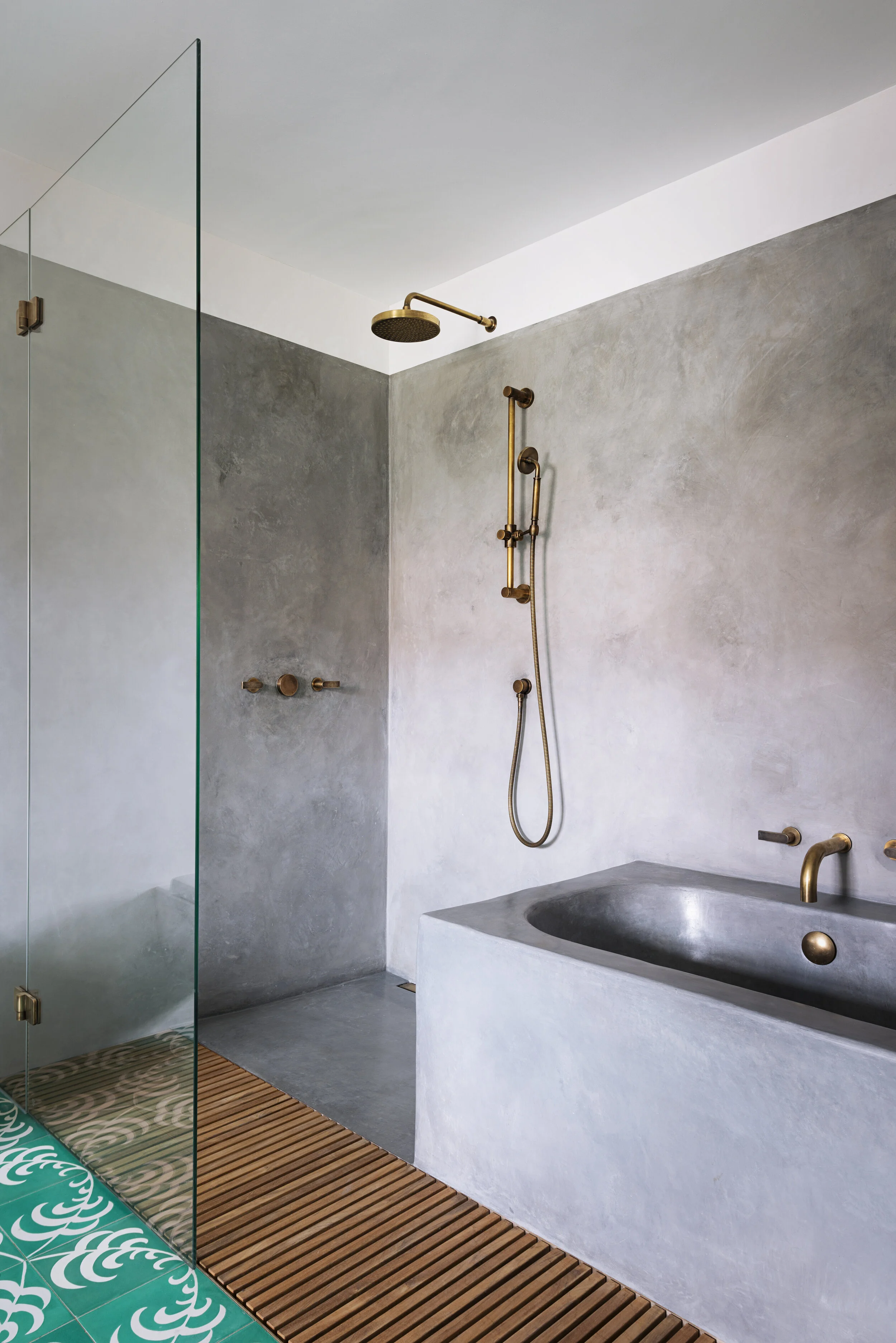SWA.STUDIO_ROOT DOWN_17_DETAIL BADEWANNE.jpg