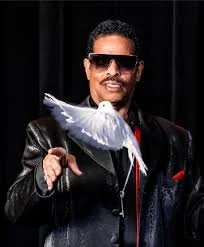 Spellbound: Dinner &amp; A Magic Show