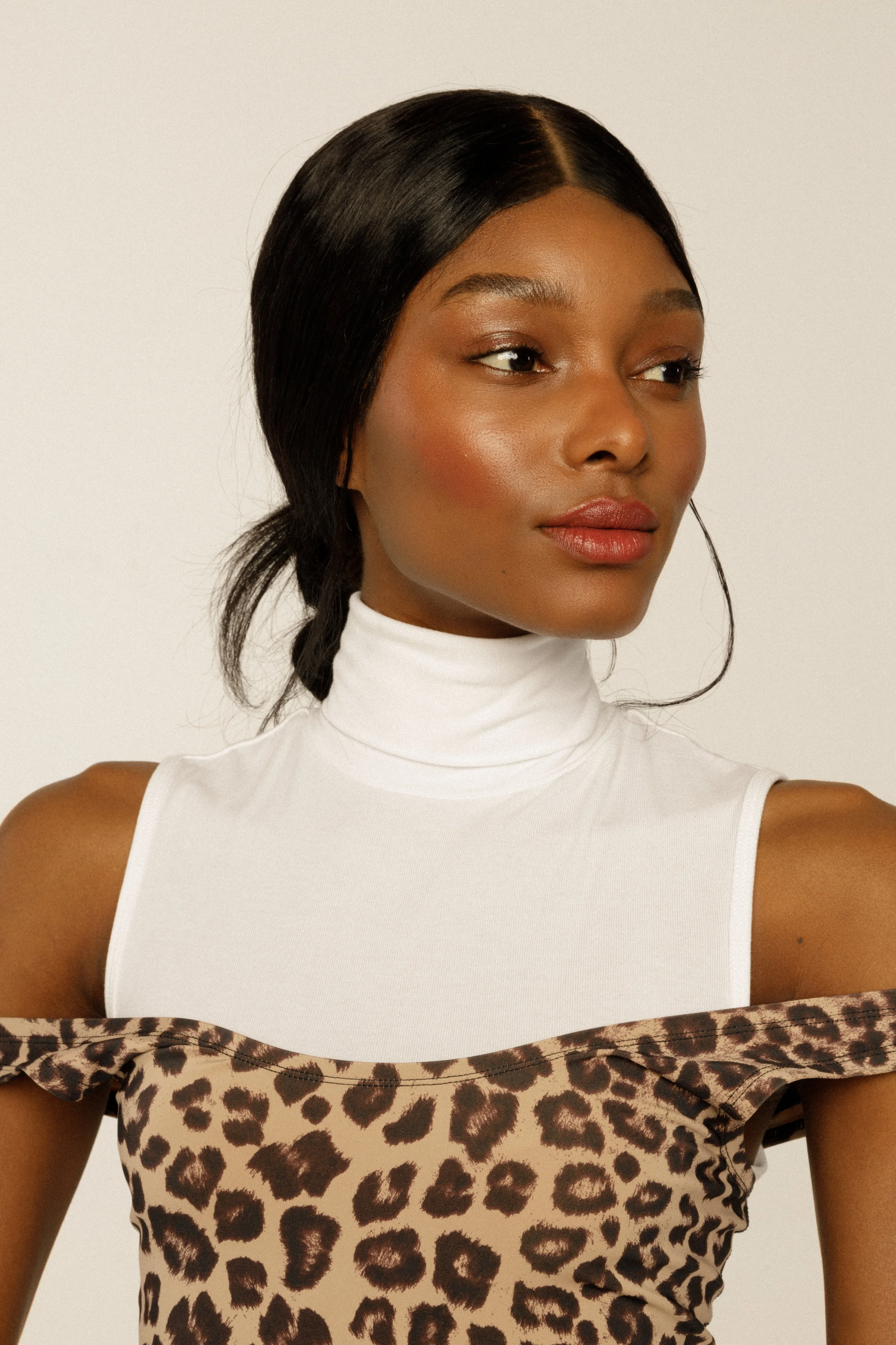 ht_ilia_beauty_jayla_16_.jpg