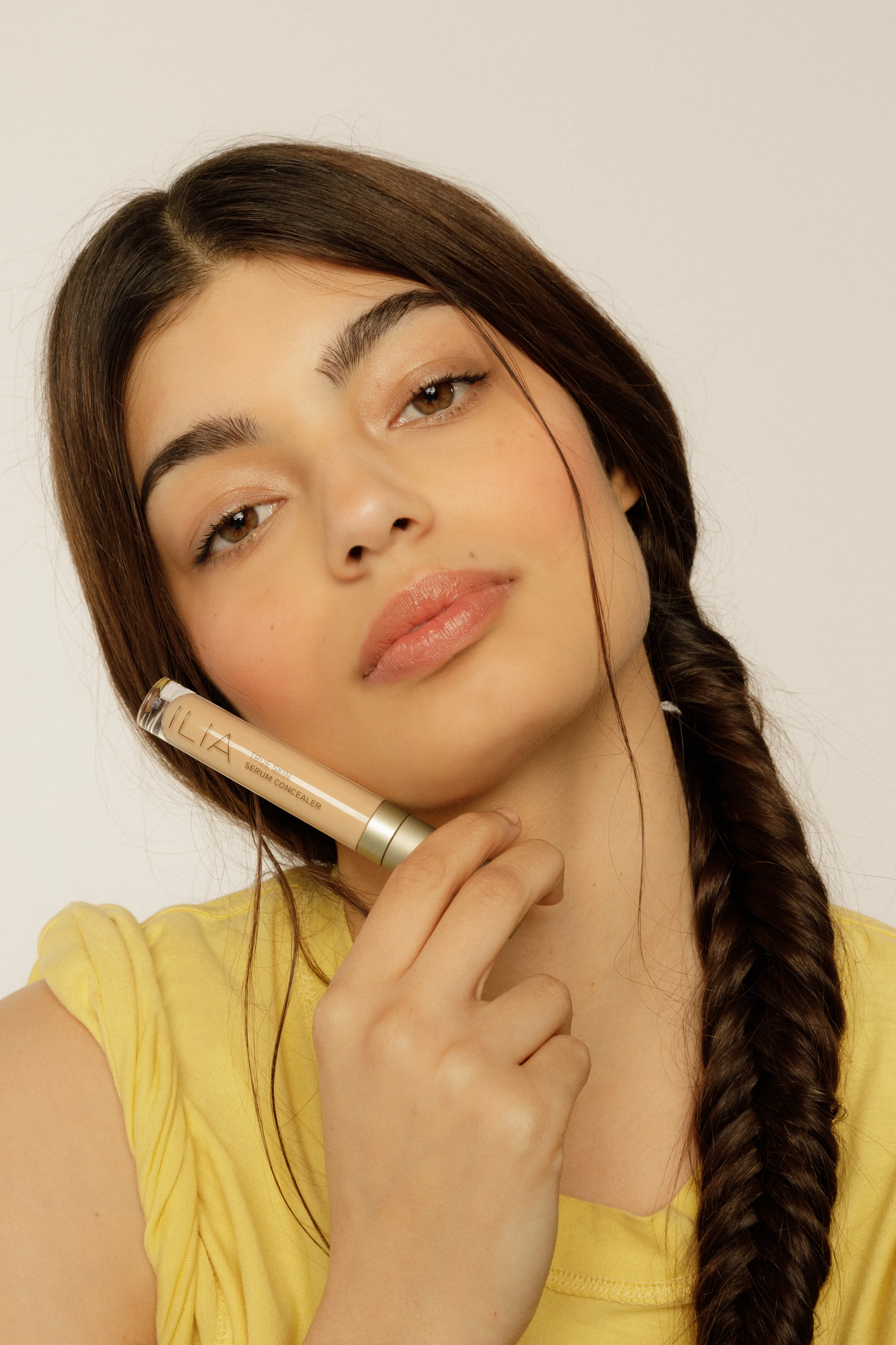 ht_ilia_beauty_jorji_27_.jpg