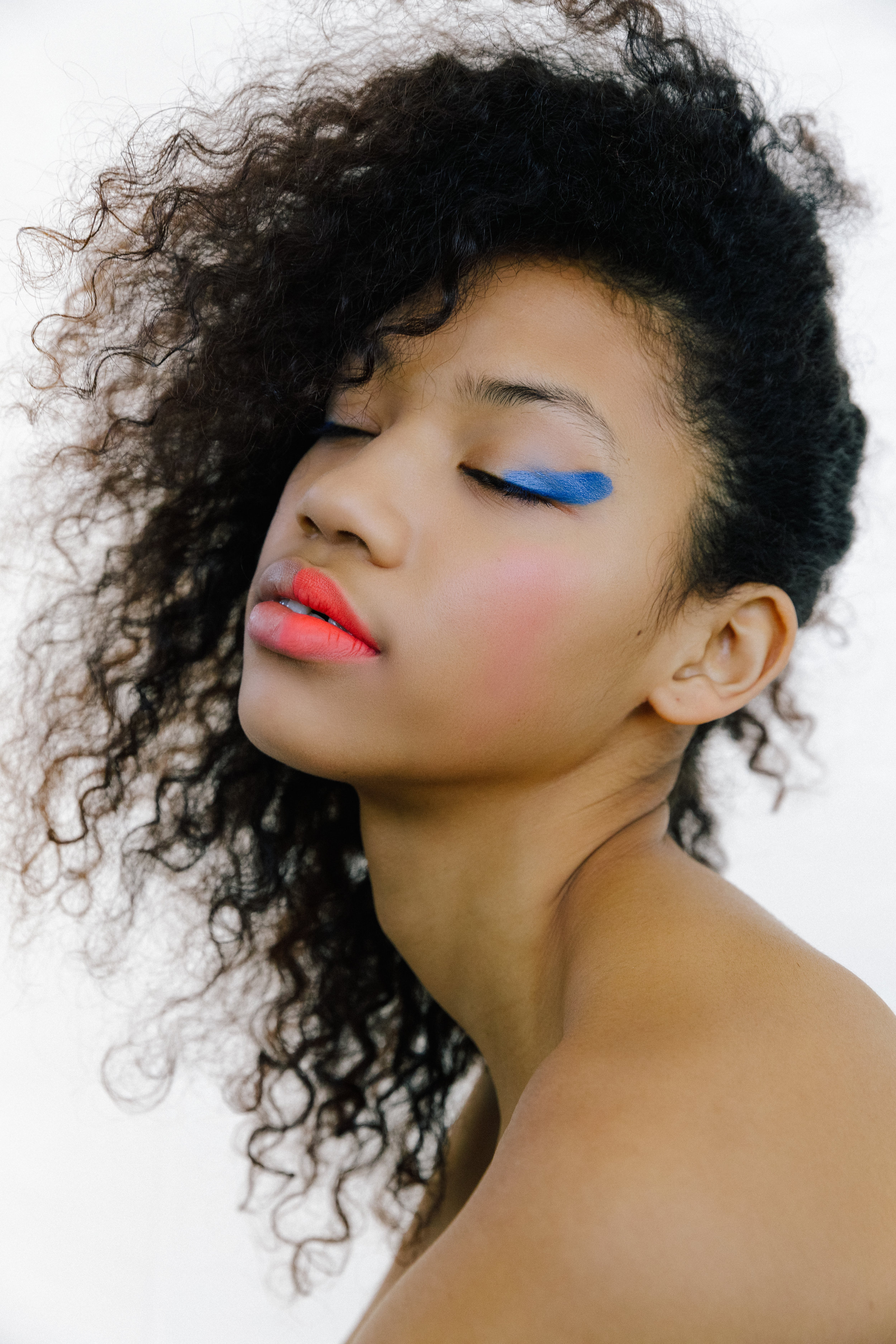 ht_Beauty_Symone_-841-Edit.jpg