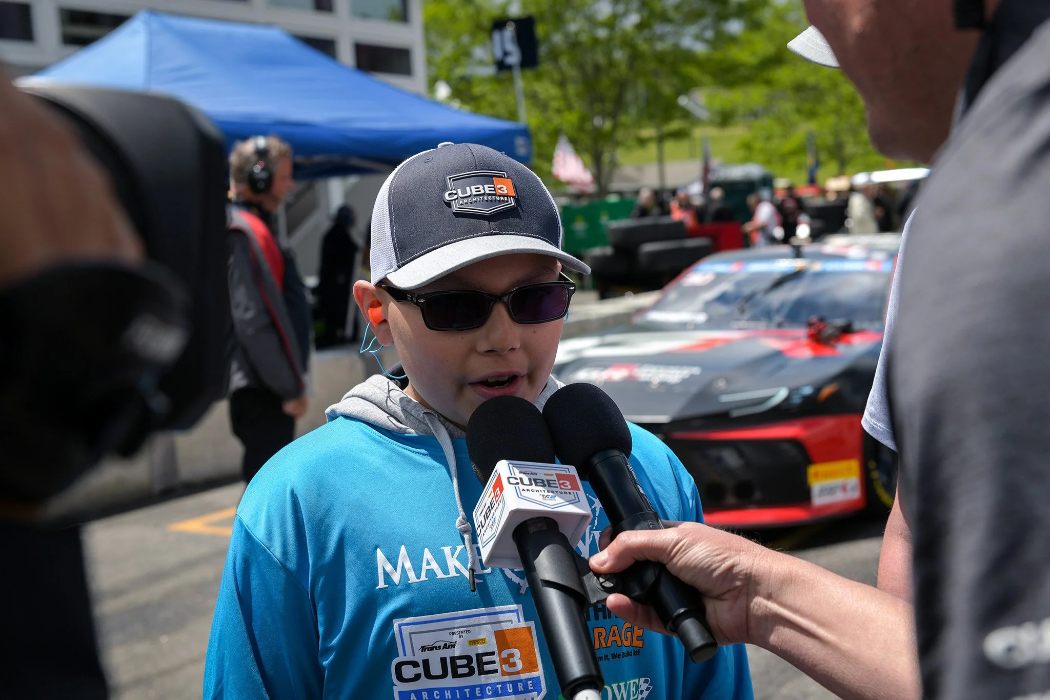  Elijah from the Make A Wish Foundation with the most famous command in racing “Drivers, Start Your Engines!”  