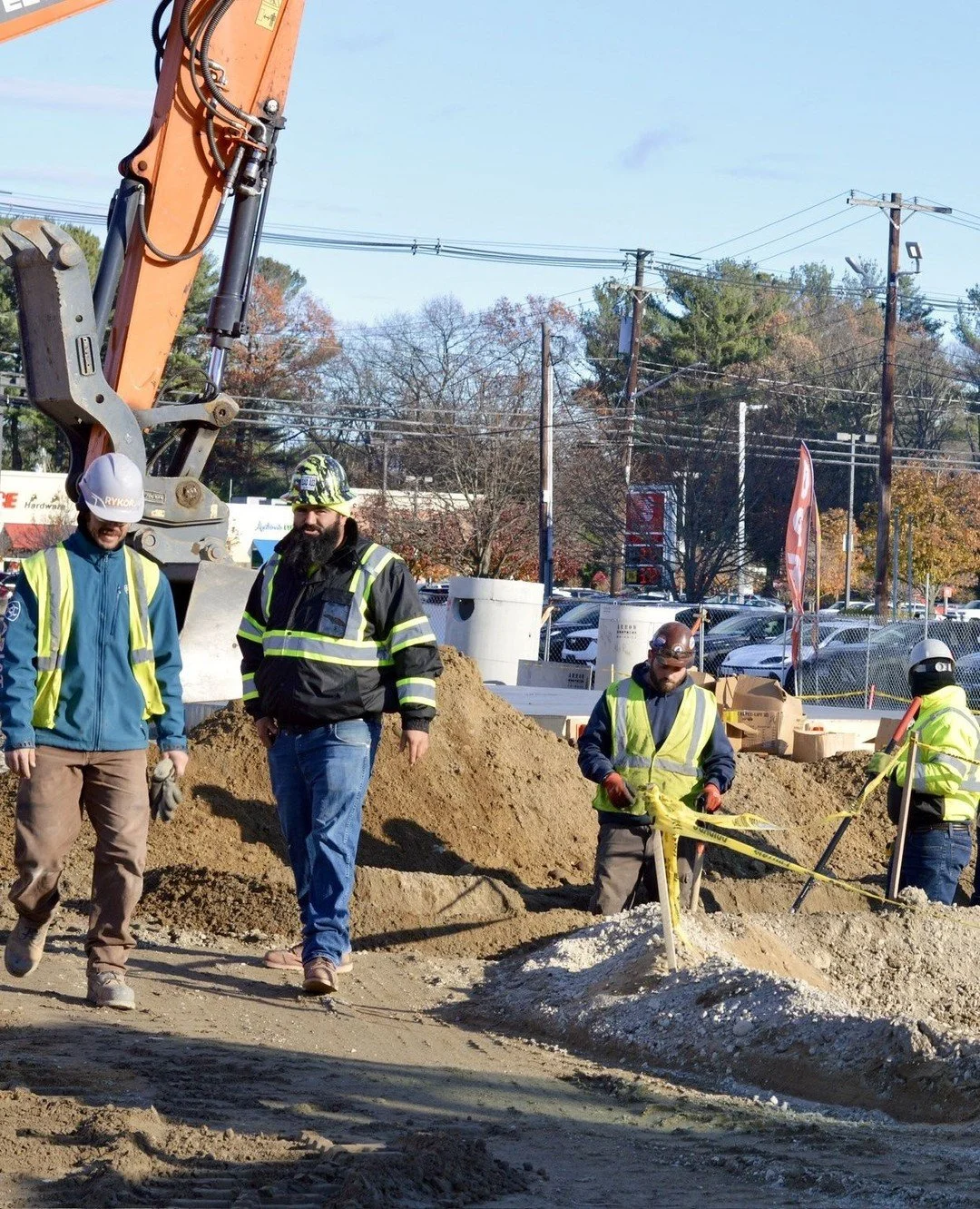 Show up. Pitch in. Build something that matters. 👷&zwj;♂️🏗️⁠
At Rykor, you&rsquo;re part of a team that looks out for each other, takes pride in the work, and shows up every day ready to build it right.⁠
⁠
#workwithrykor #rykorcivil #constructionca