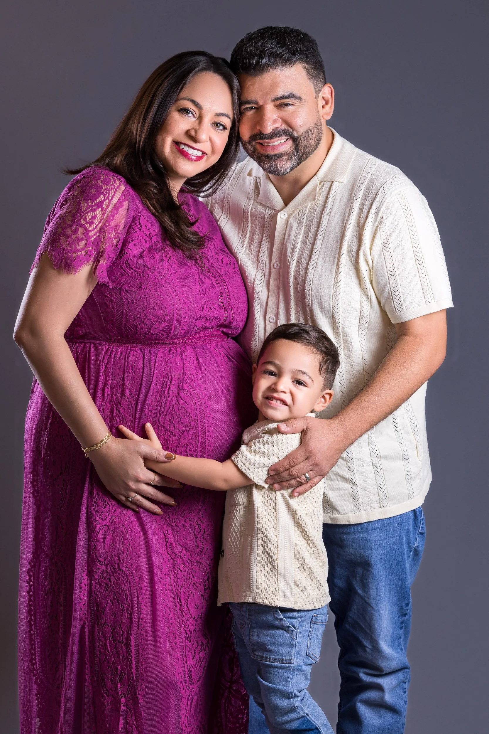 20250527_Heidis Maternity Session_0013.jpg