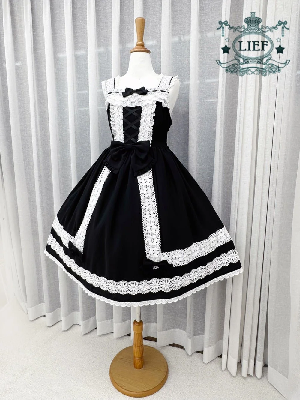 paper dolls black lace dress Steampunk Costume Paper Doll to Print and Dress Up