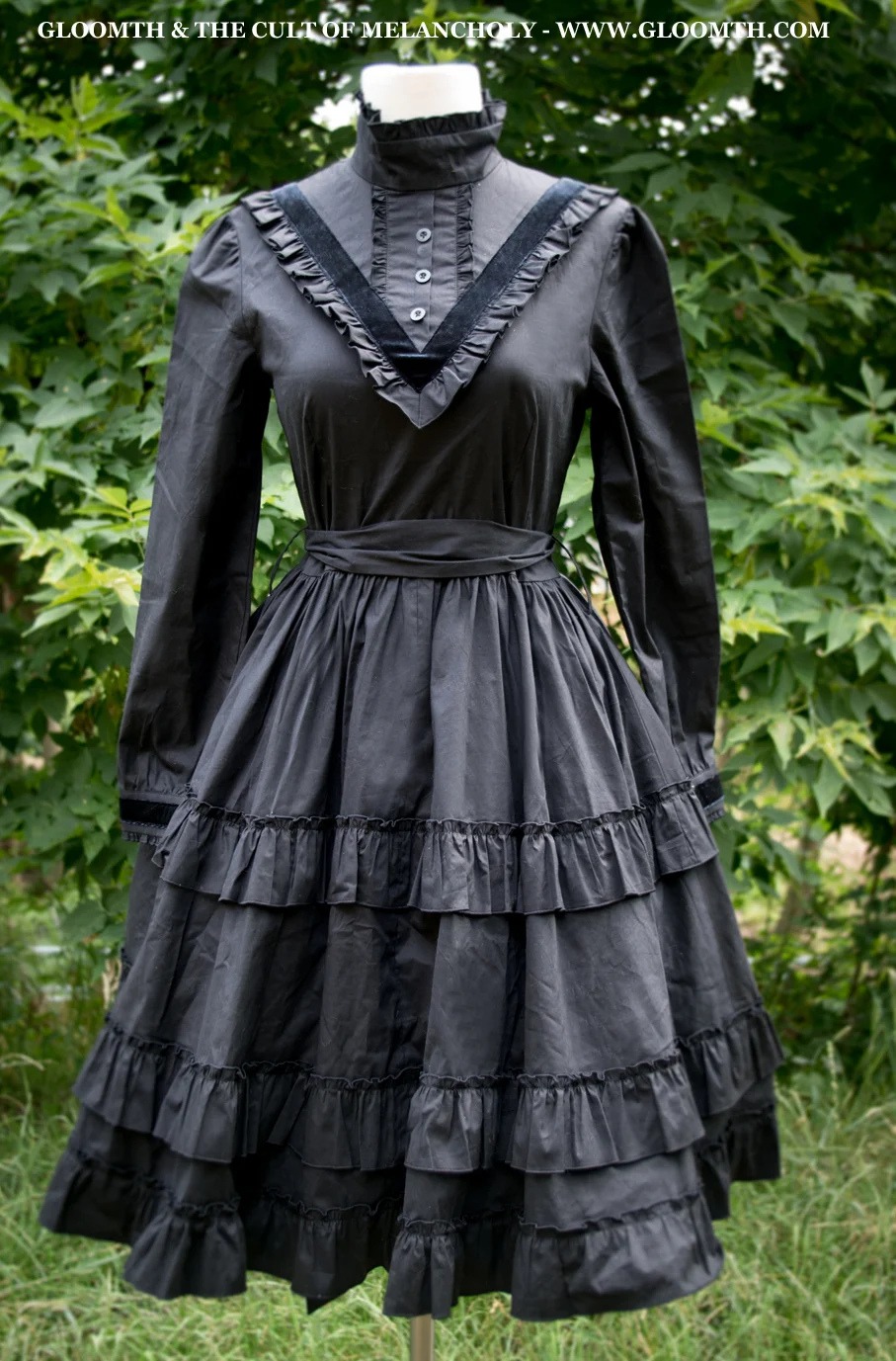 beige dress with sleeves Silk Long Sleeve Maxi Black And White Wedding Color:Agave a-line homecoming dress