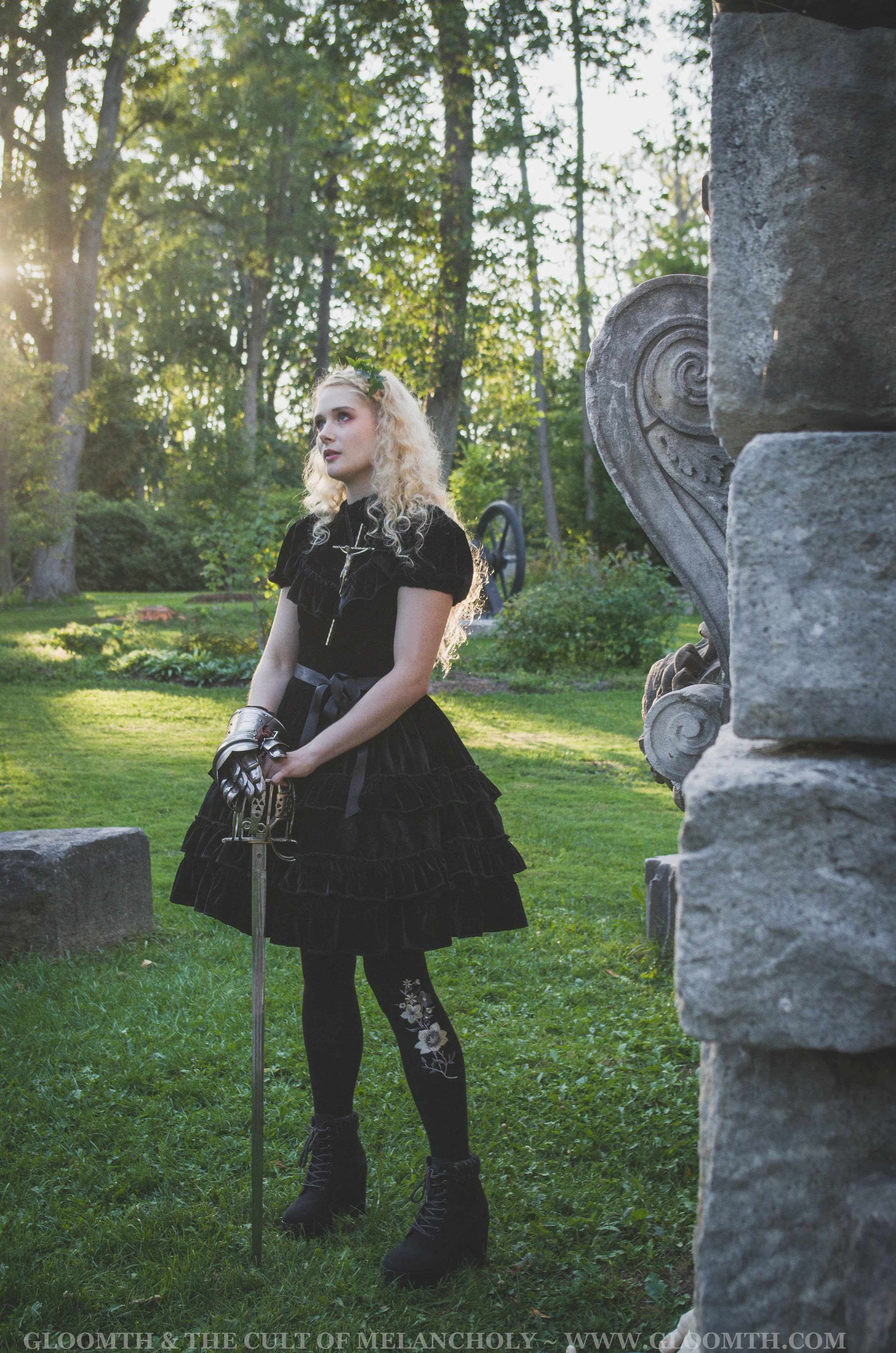 black velvet gothic lolita dress