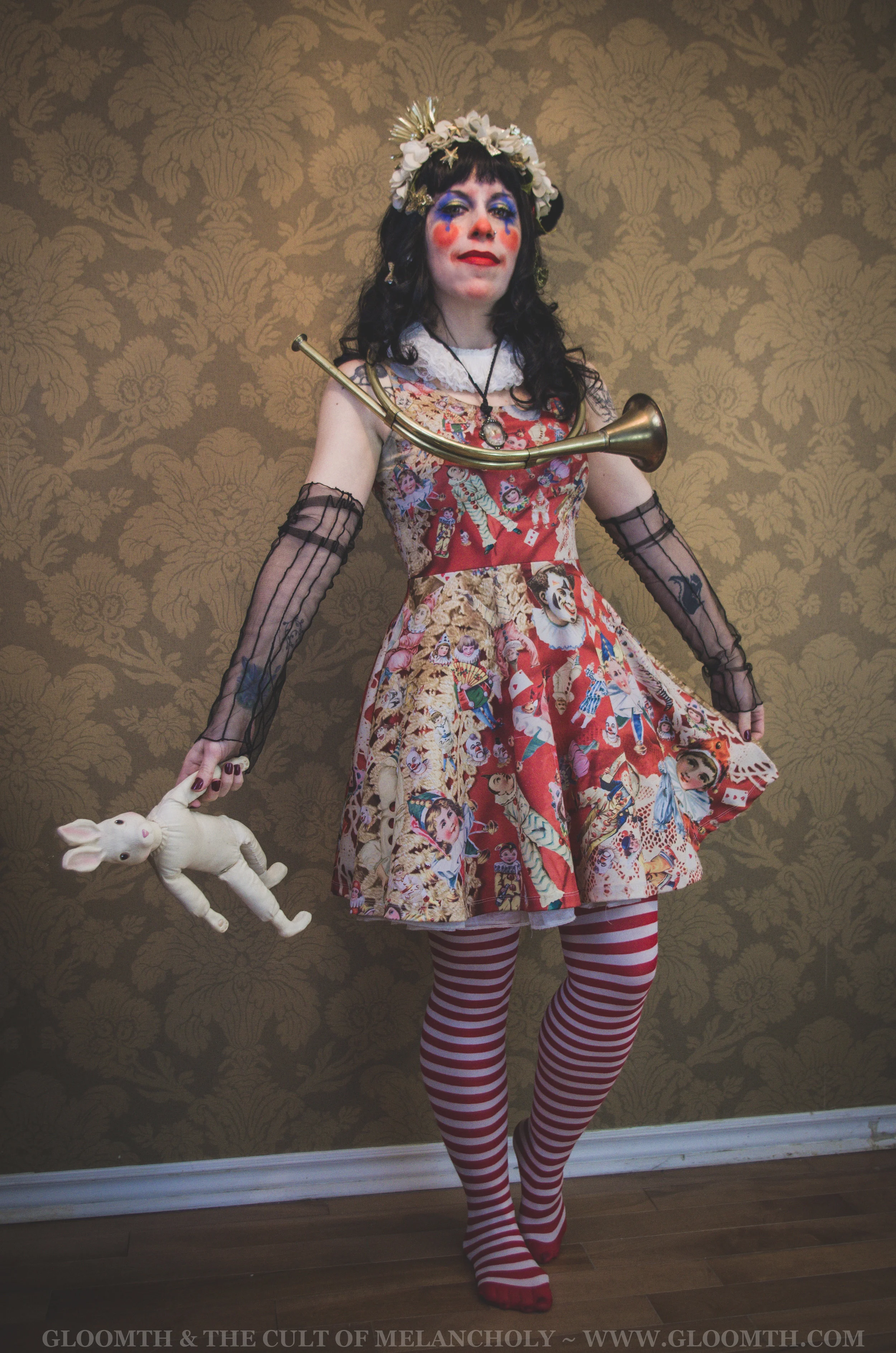clown-print-skater-dress-makeup-outfit