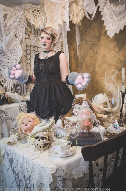 gothic alice in wonderland editorial (10).jpg