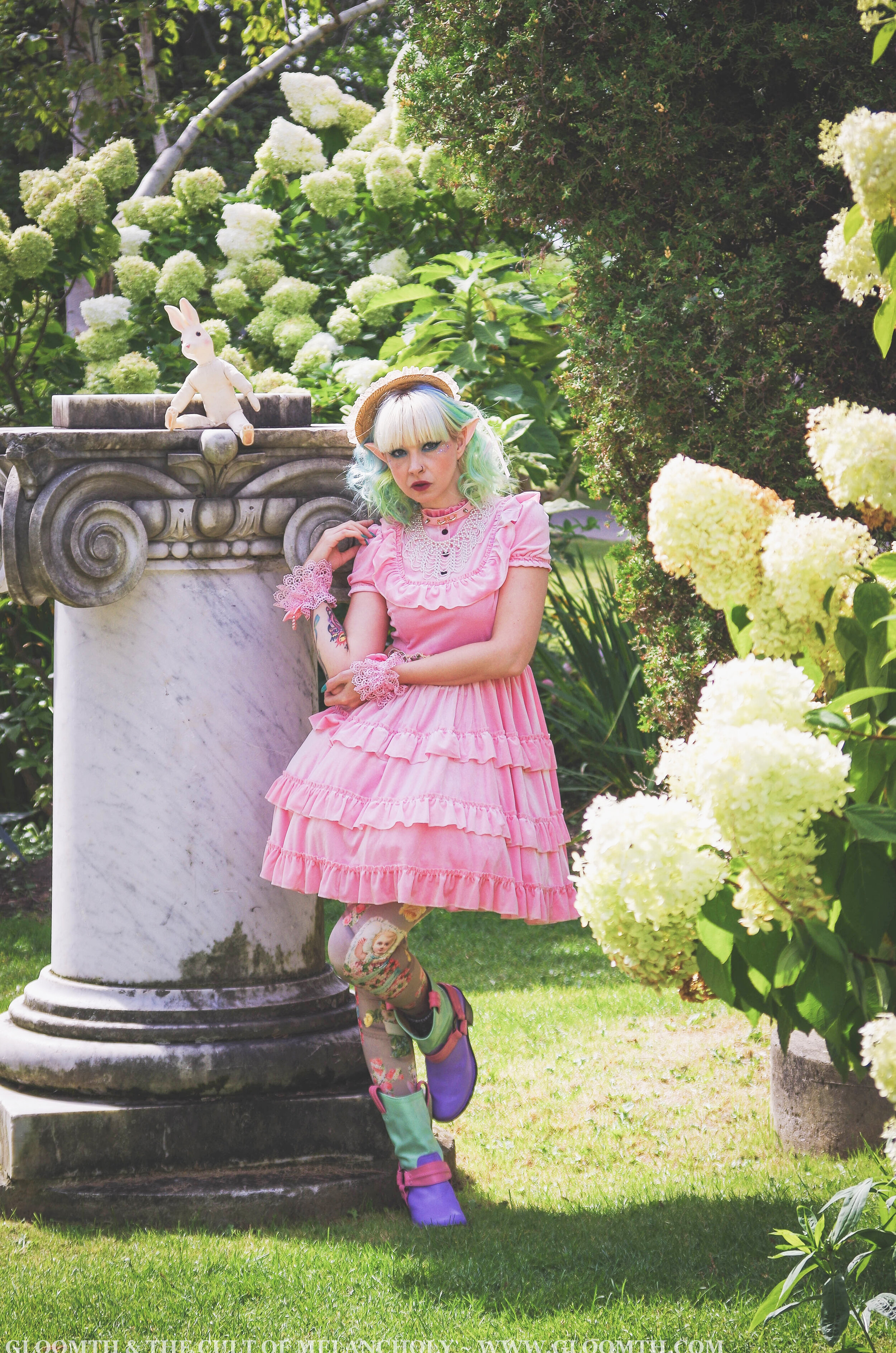 pink lolita dress.jpg