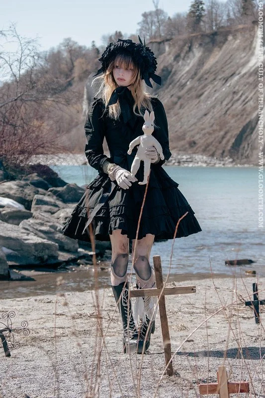 victorian mourning fashion