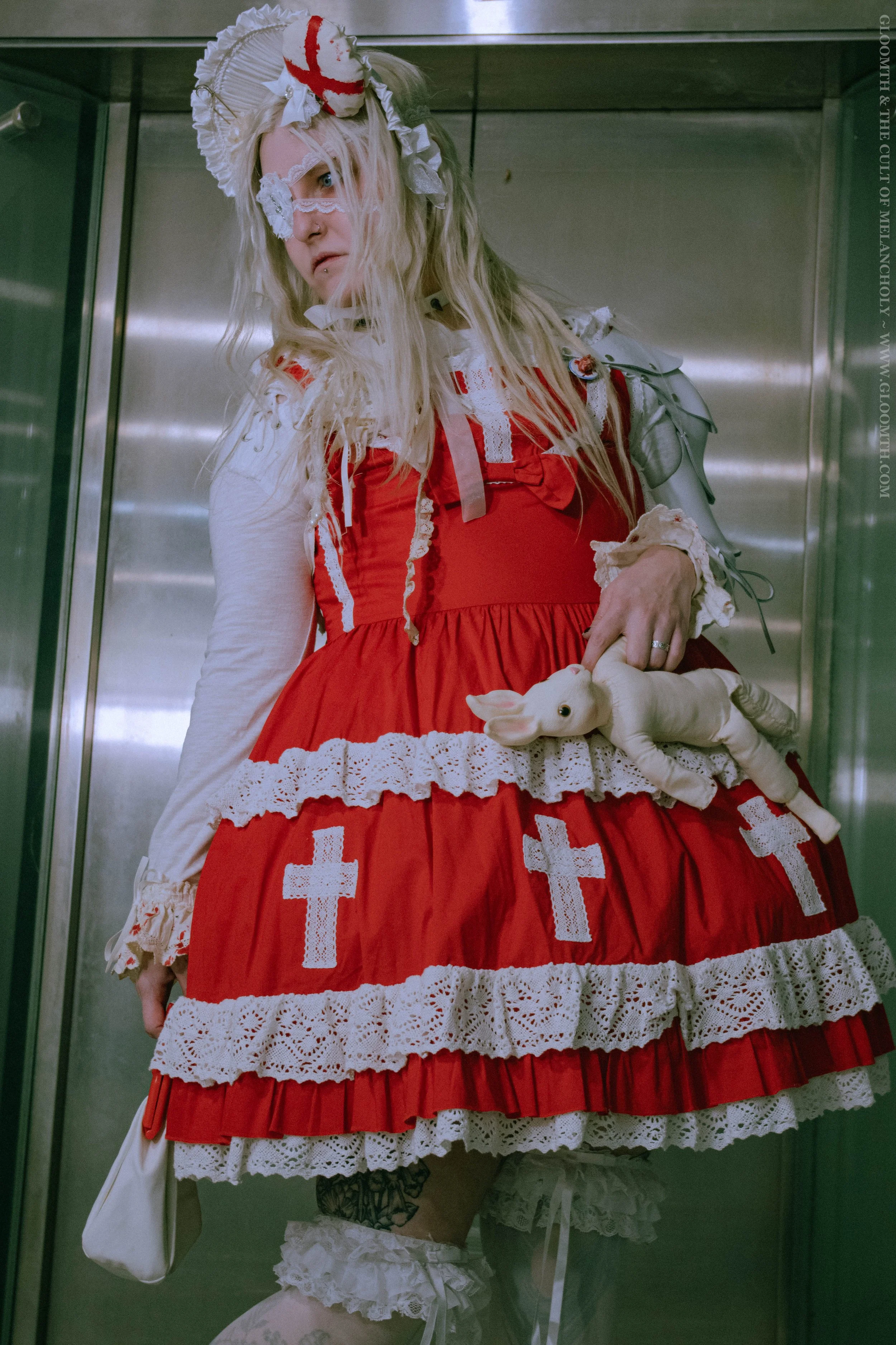 Aka Kanashimi Red Lolita Dress — Gloomth