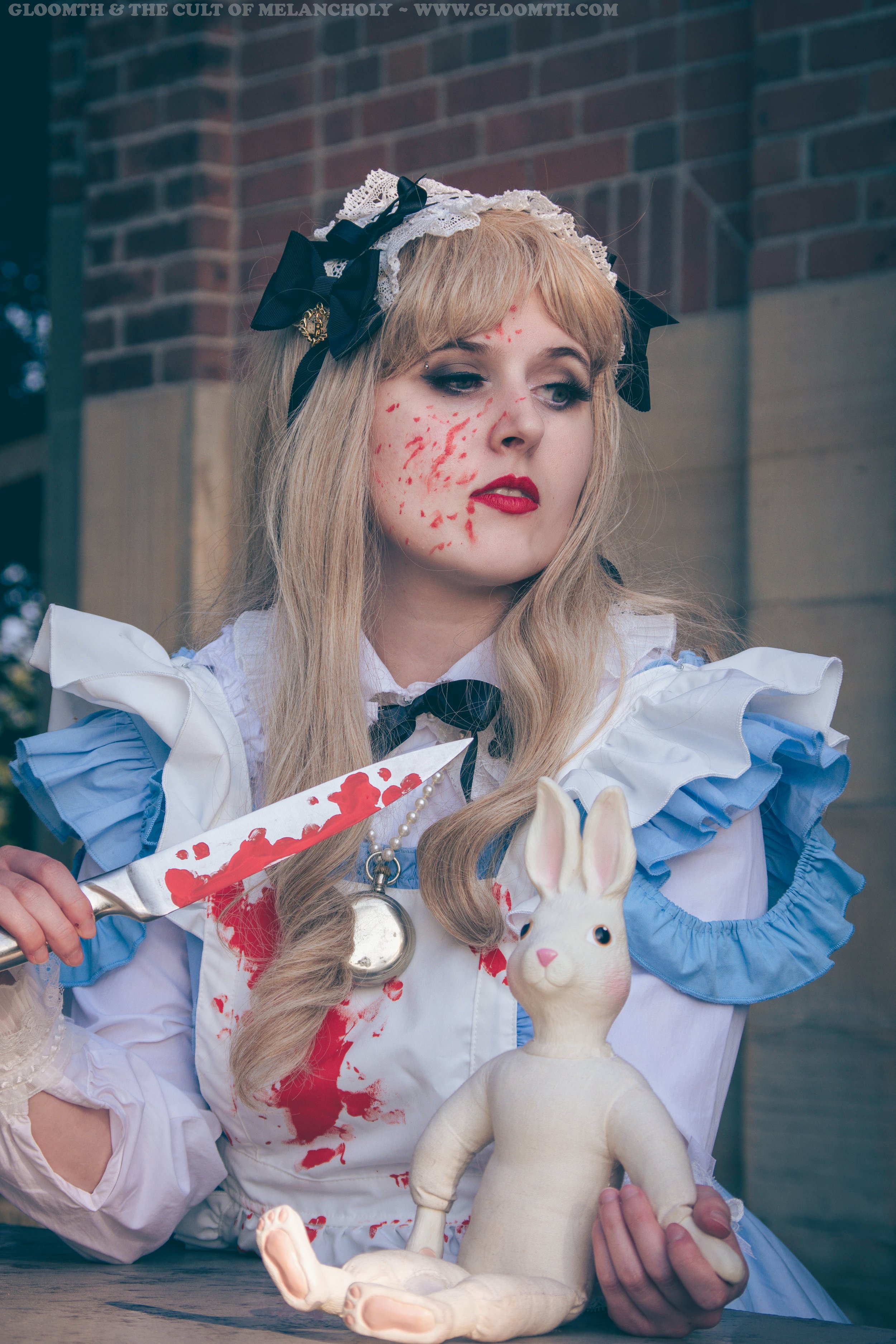 scary alice in wonderland.jpg
