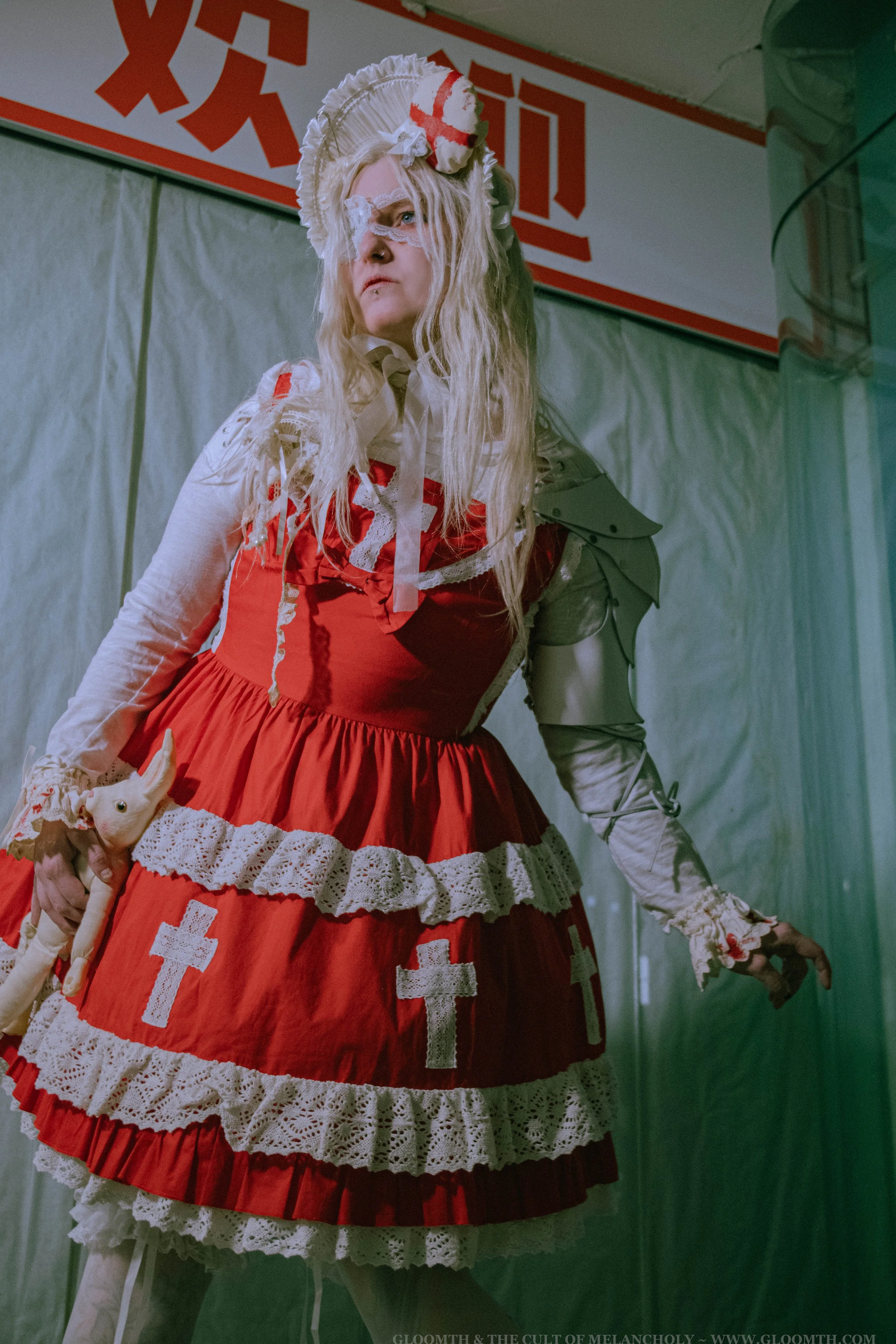 red white lolita dress.jpg