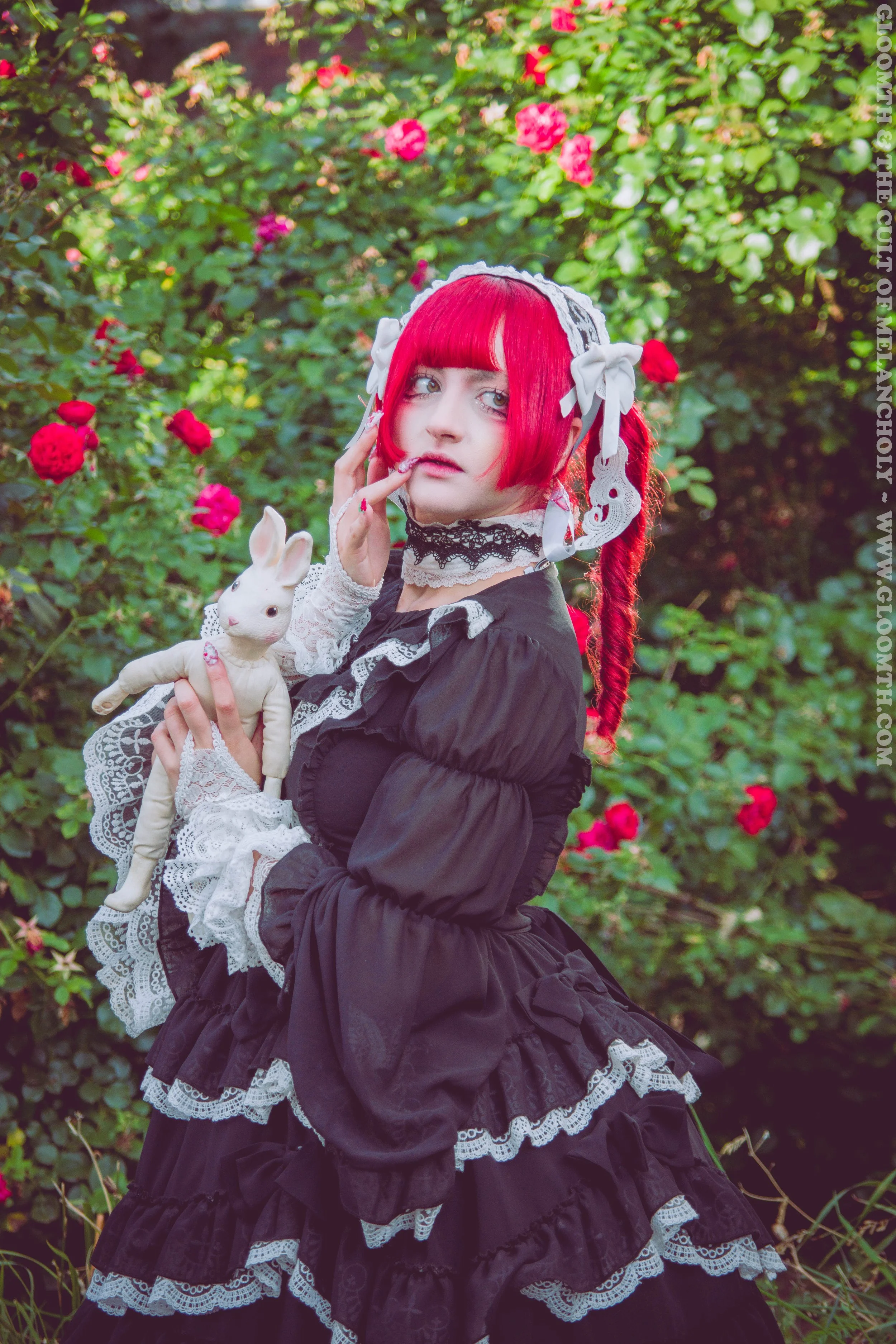 red black white lolita coord.jpg