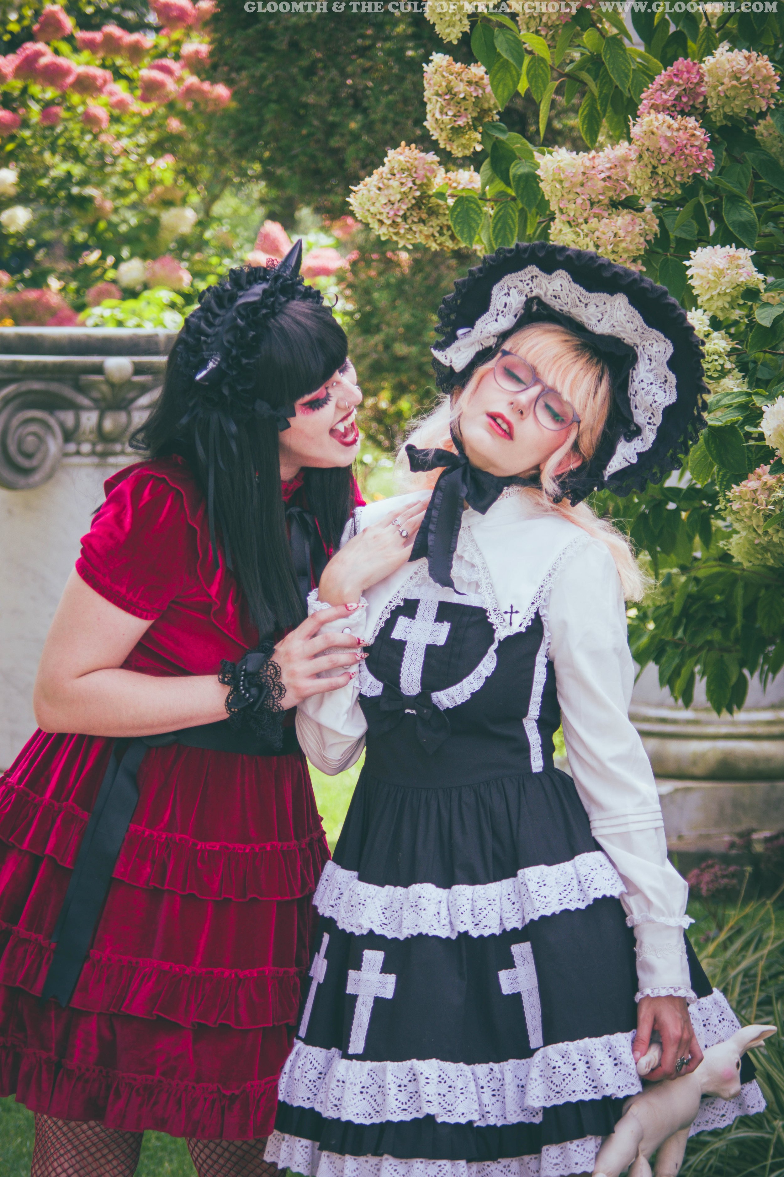 gothic vampire and victim.jpg
