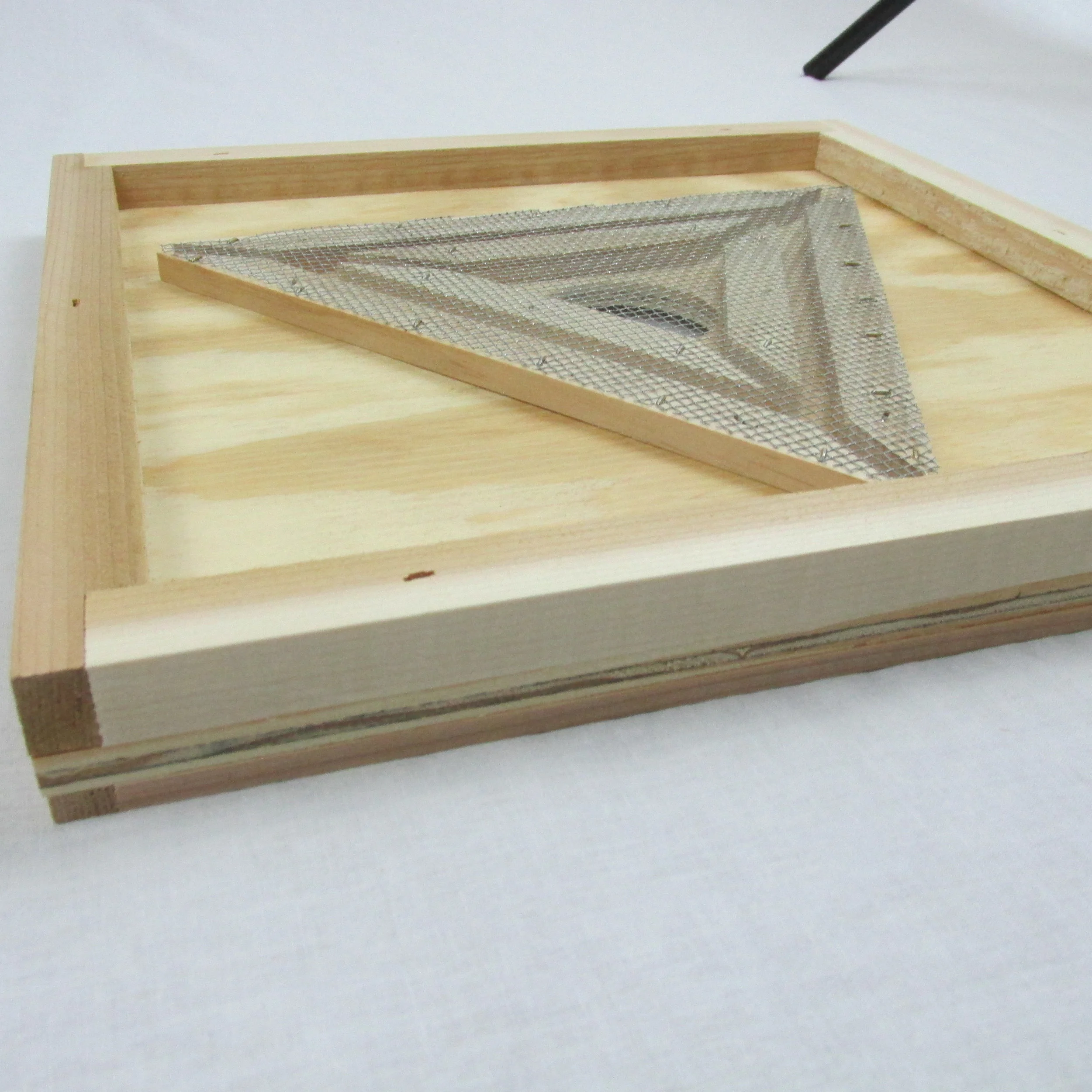 octagonal box 019.JPG