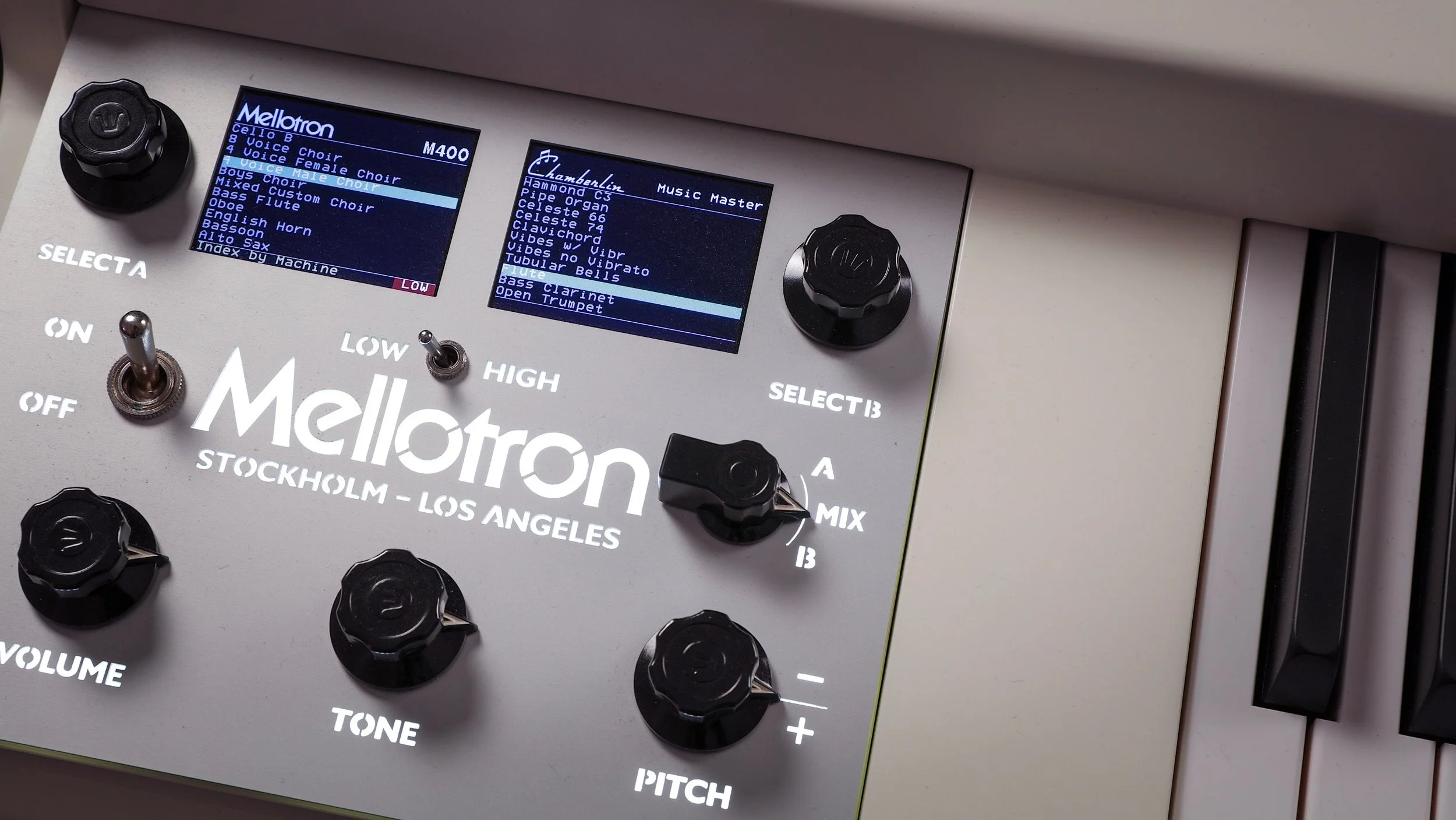 Creative, technical & alternative-thinking Producer with a love for combining electronic & organic sounds.