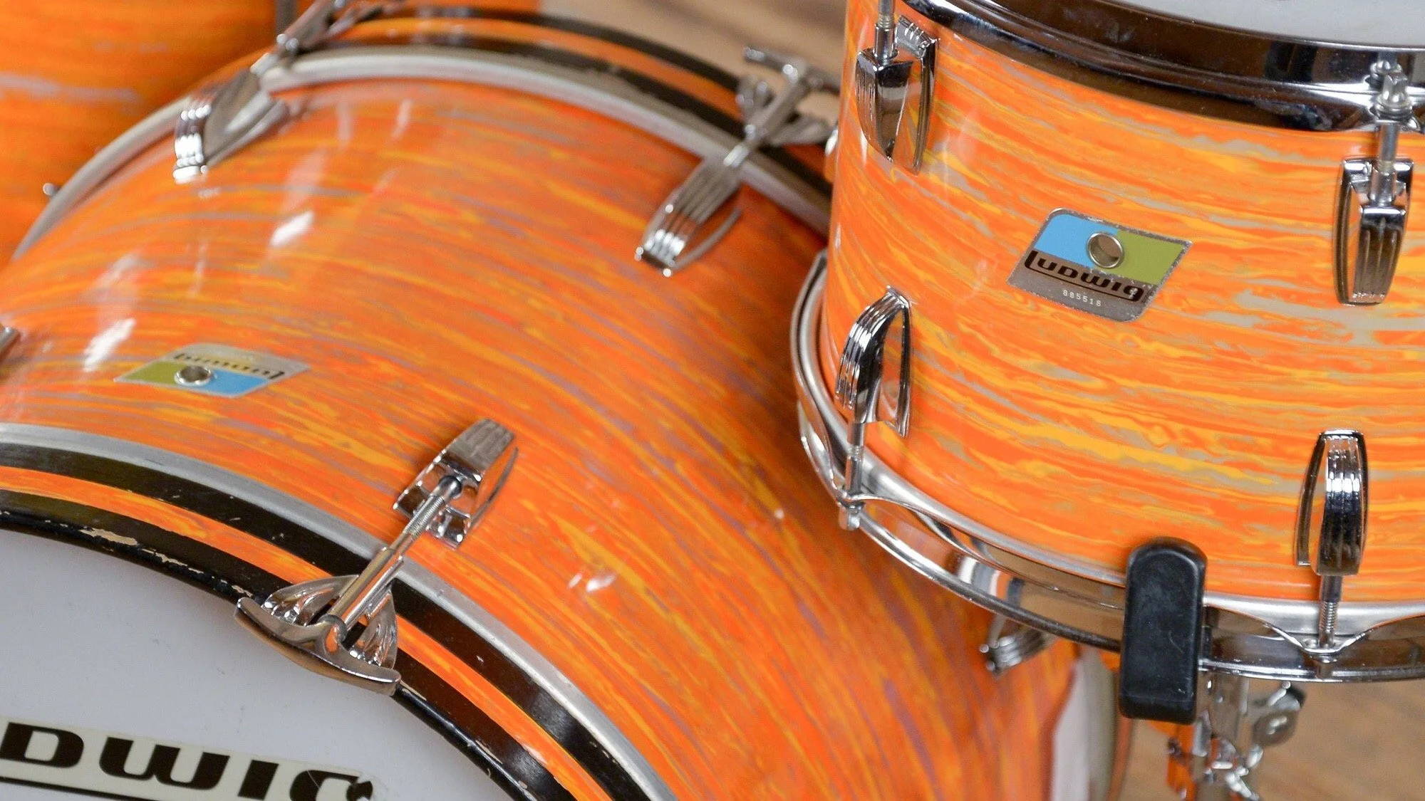 Vintage Ludwig Drums. Endorsed by C&C Drums & Zildjian Cymbals.