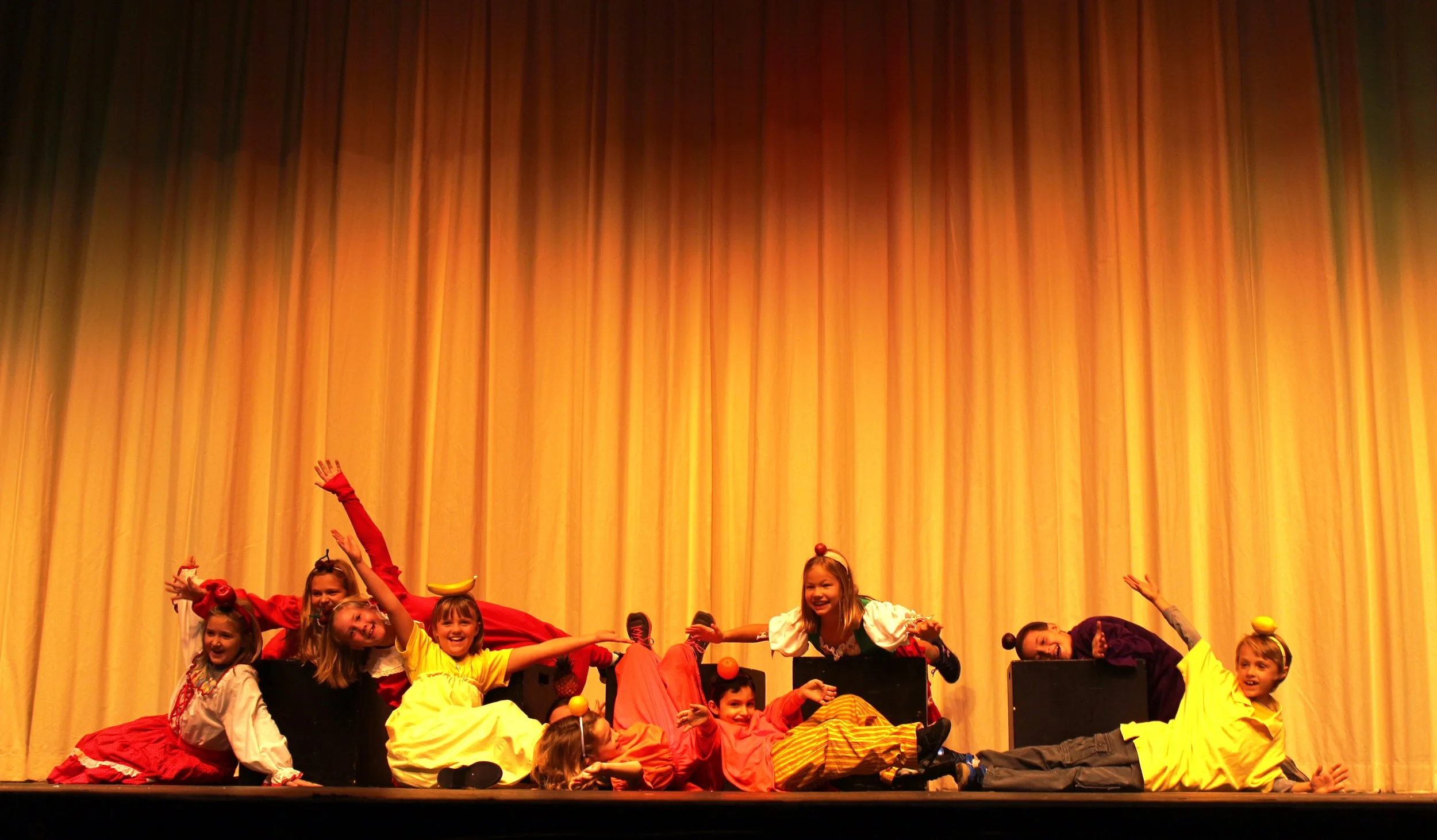 Fall Theatre &amp; Dance Classes Begin