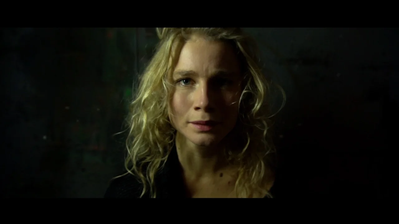 jonoun deu.00_07_00_15.Still013.jpg