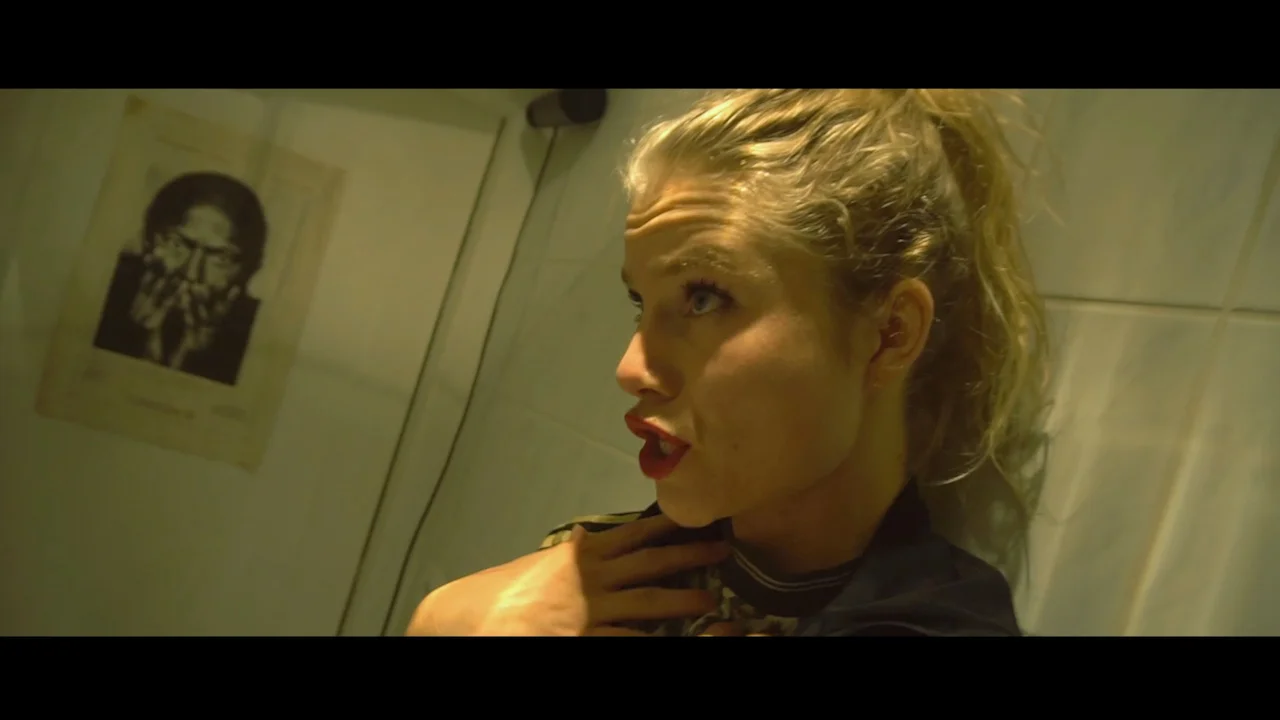 jonoun deu.00_07_13_05.Still017.jpg