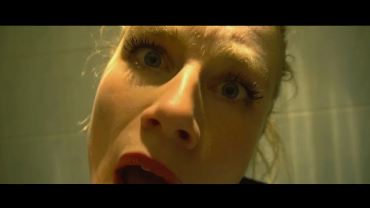 jonoun deu.00_07_08_15.Still016.jpg