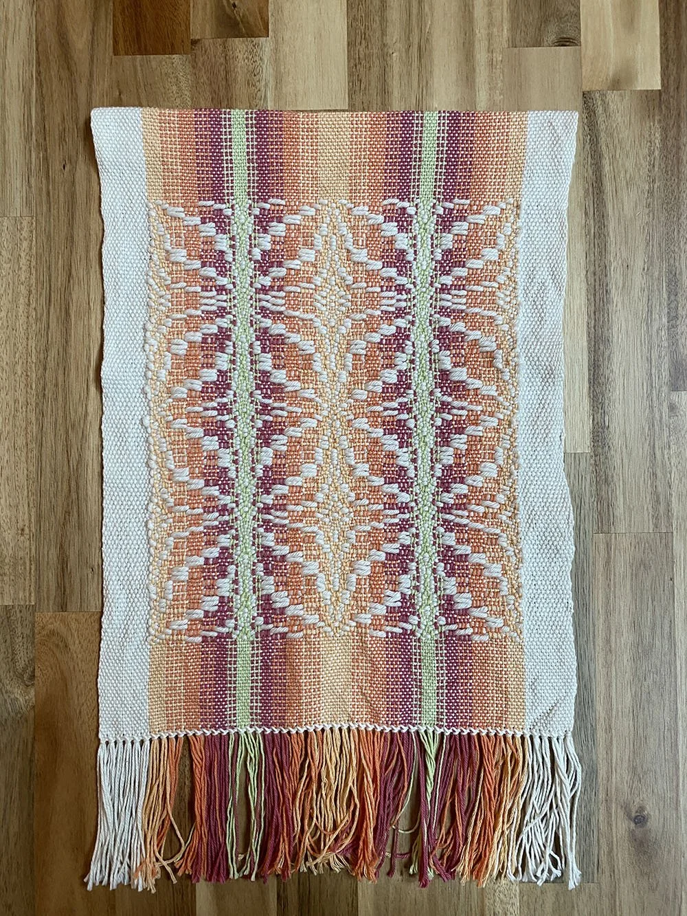 Blooming Leaf Wall Hanging