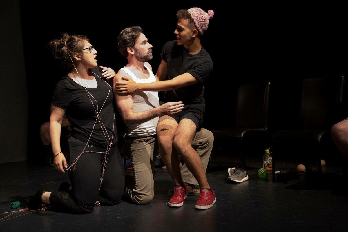Yael Rizowy, Matthew Hardy, Alexander Paris