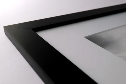 Sup-black_frame.jpg