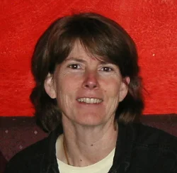 Julia Perks,web.jpg