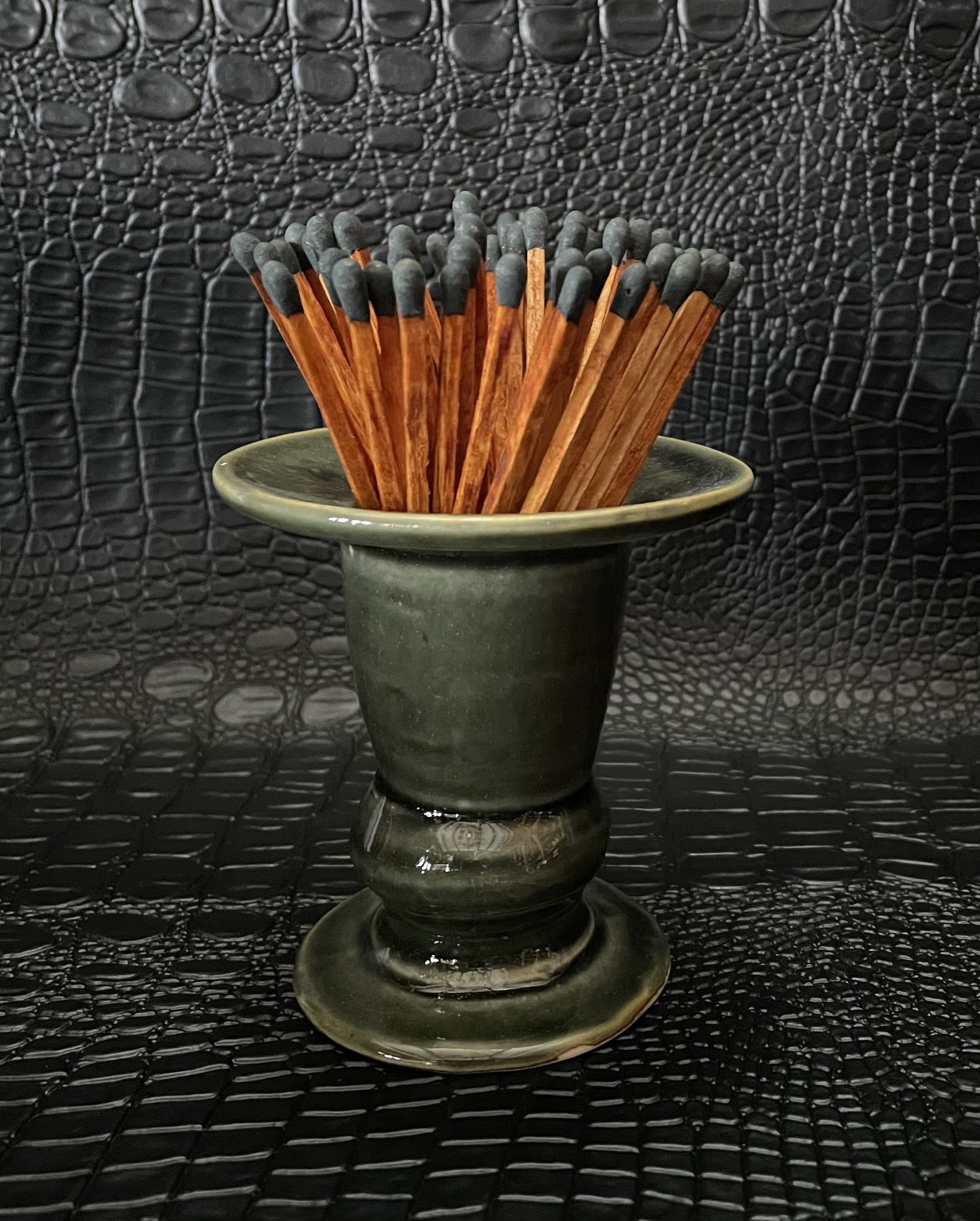 Hound House Heritage Match Striker (Green)