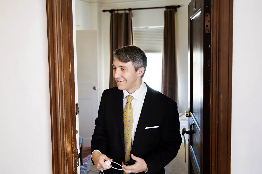 12cara_colin_wed_0100.jpg