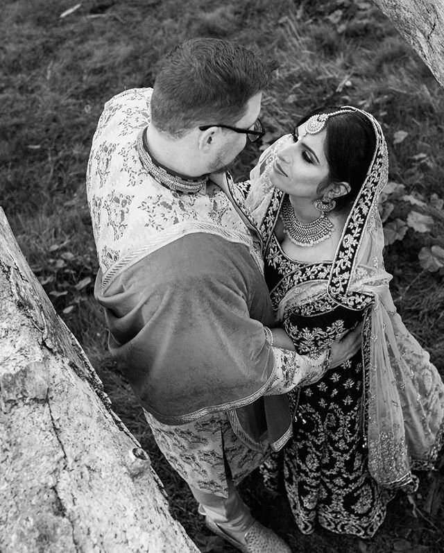 Such a fun portrait session with Amber and Sean. They had a break between their ceremony and reception so we had plenty of time to stop off at a beautiful park to take some photos.
#alisonyinweddings