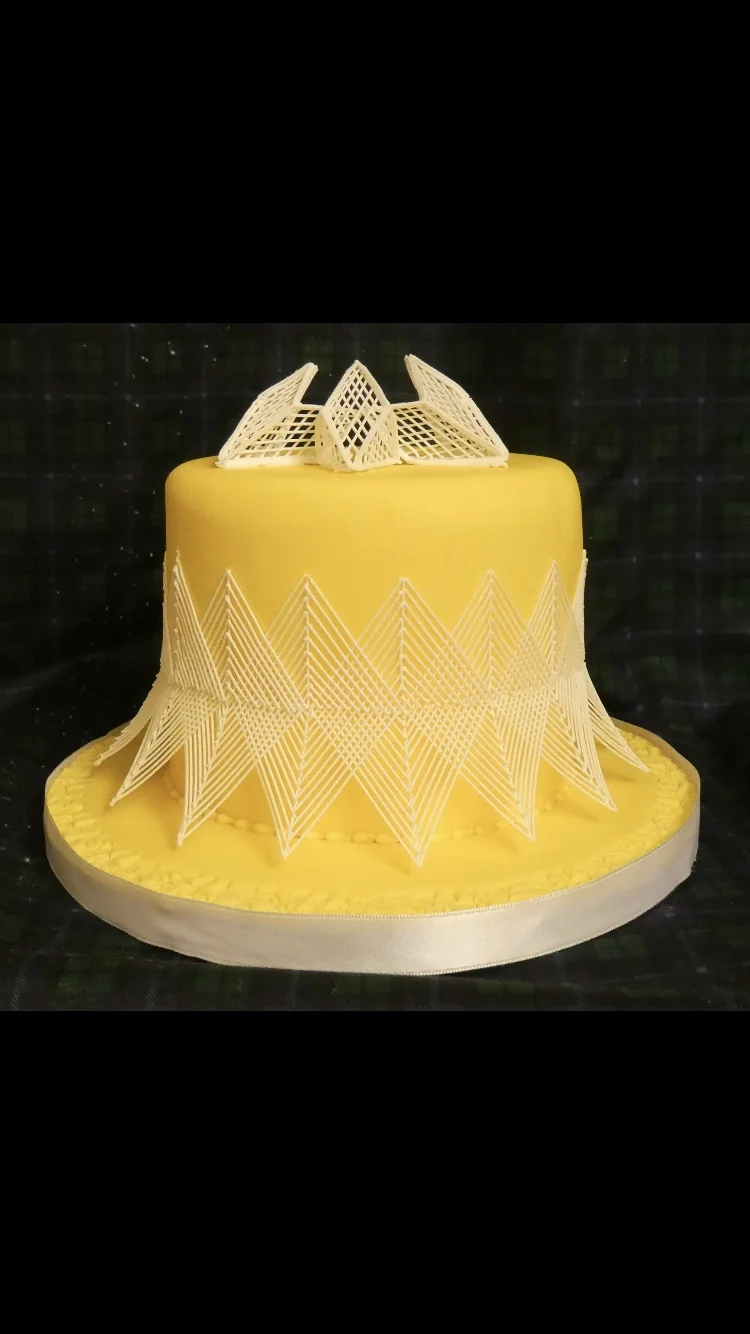 REGISTRATION CLOSED - Christine Flinn - Advanced Royal-Icing Extension Techniques