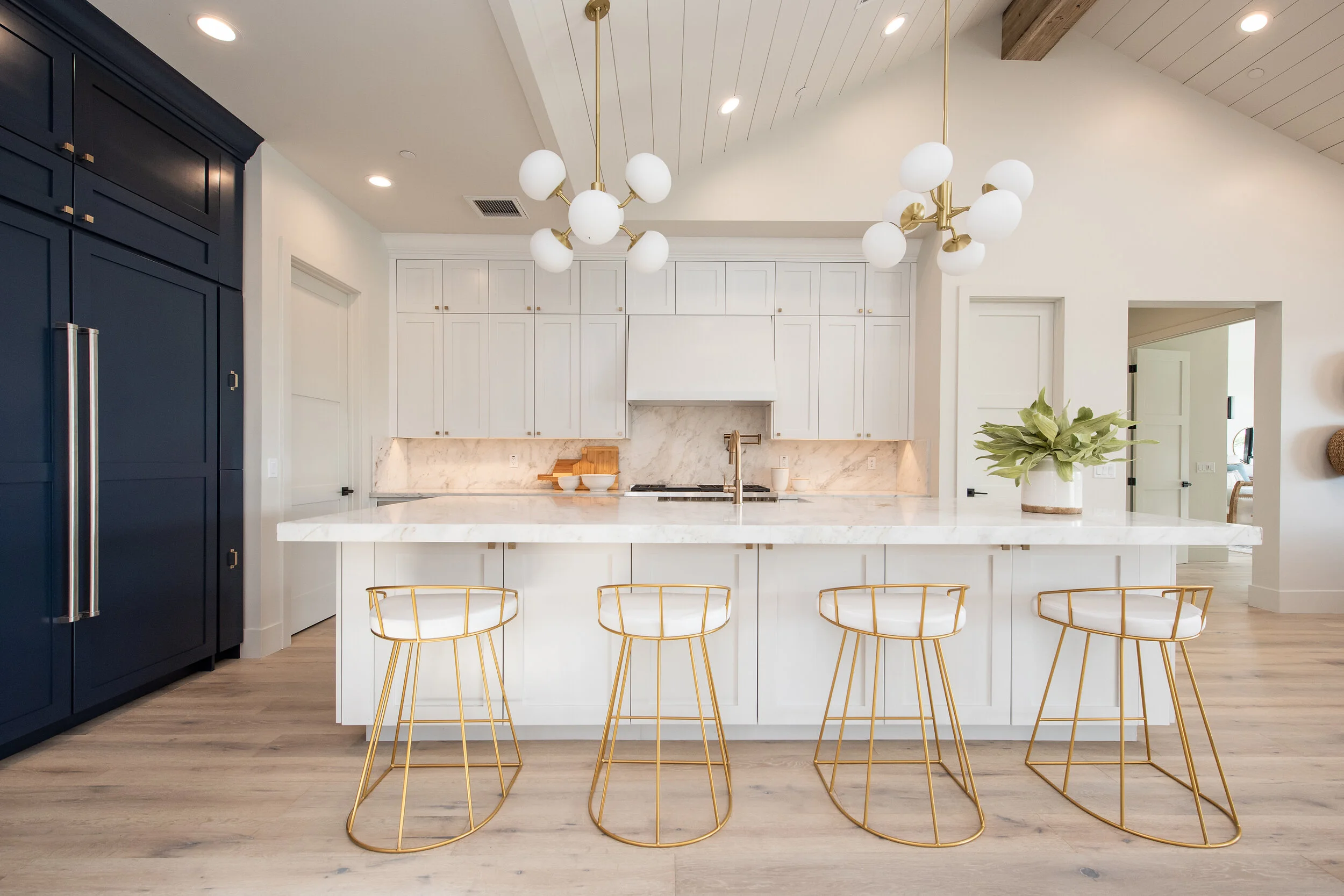 Kitchen 3.jpg