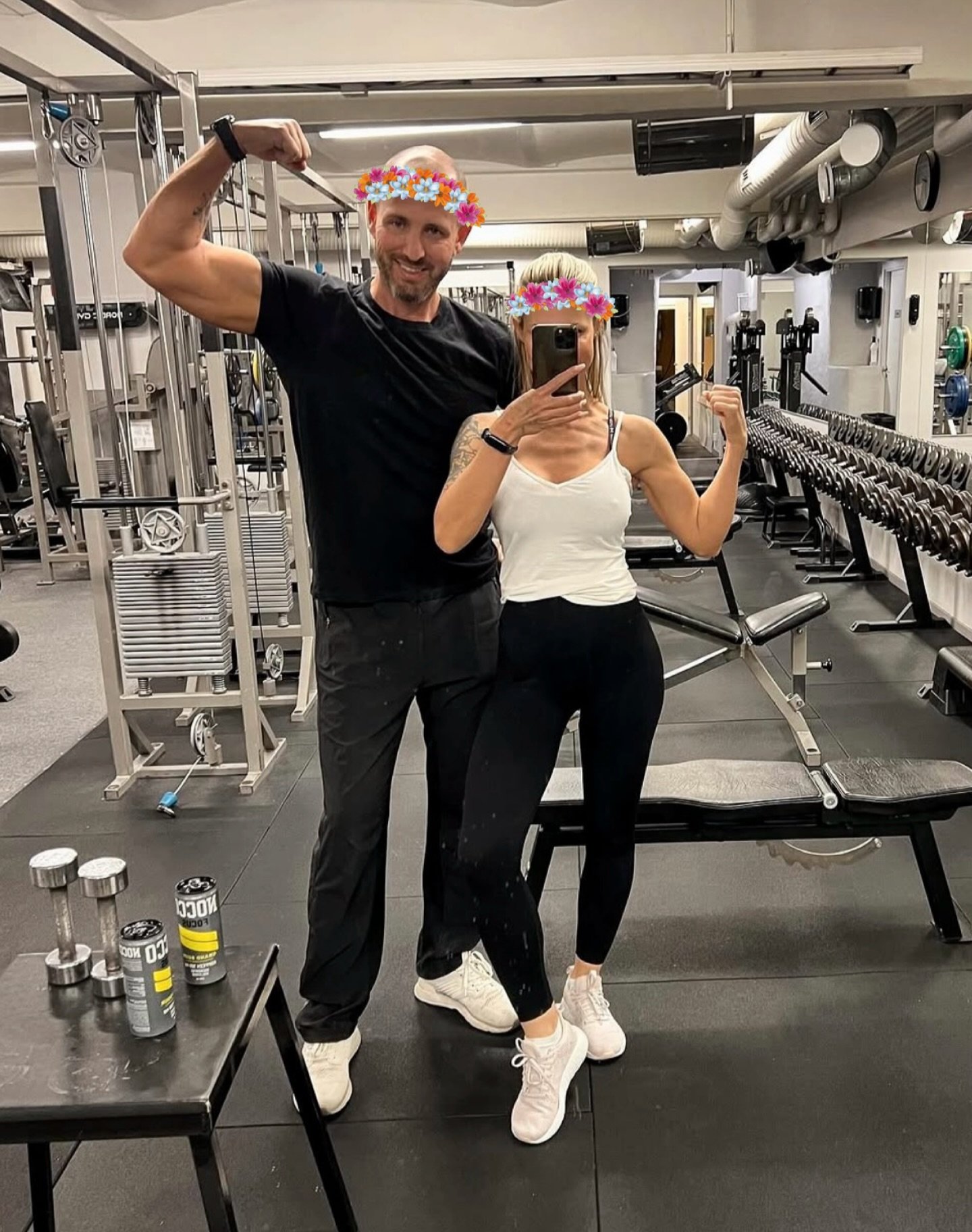 Glad midsommar! 💐☀️

#deltagym #tr&auml;ningsgl&auml;dje #gladmidsommar #celibration #personligtr&auml;ning #gym #stockholm #sverige