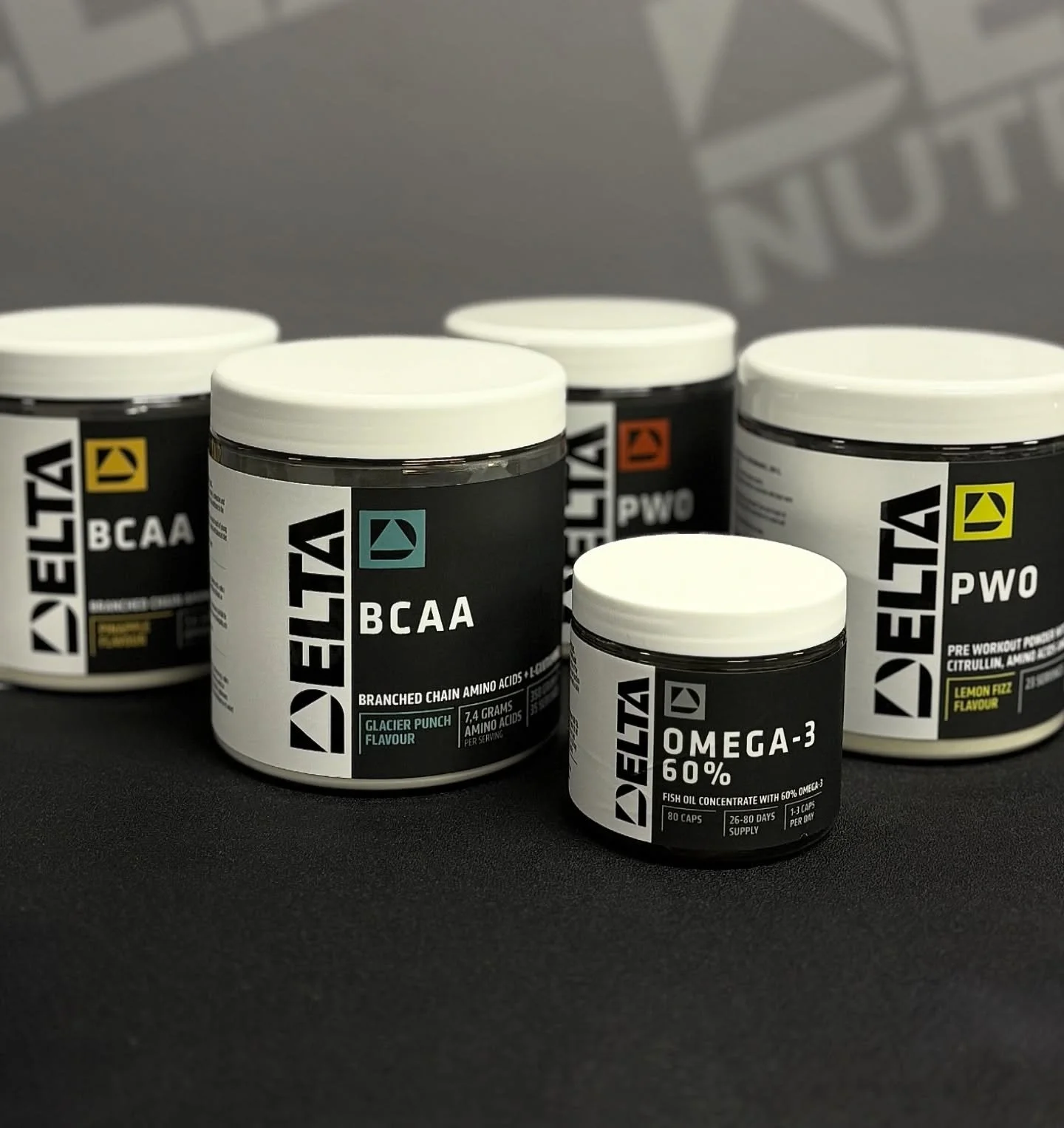 Fler nya kosttillskott finns nu i Delta Nutrition sortimentet! 🤩 
⠀⠀⠀&bull; Omega-30 60%, 80 caps
⠀⠀⠀&bull; PWO, 380g i smaker: Lemon Fizz, Energy Drink
⠀⠀⠀&bull; BCAA, 350g i smaker: Glacier Punch, Pineapple
📍 Finns att k&ouml;pa hos @deltagym &am